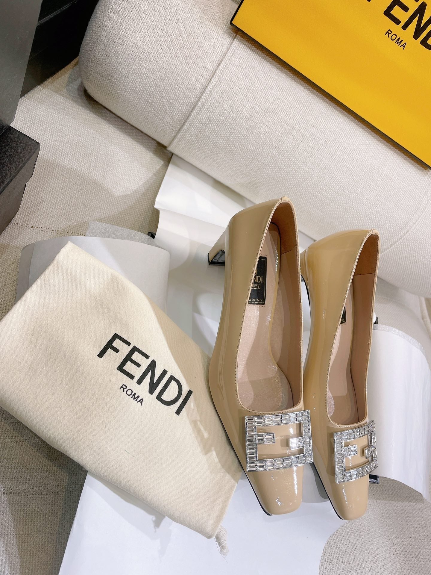Luxury Shoes - FED - 196