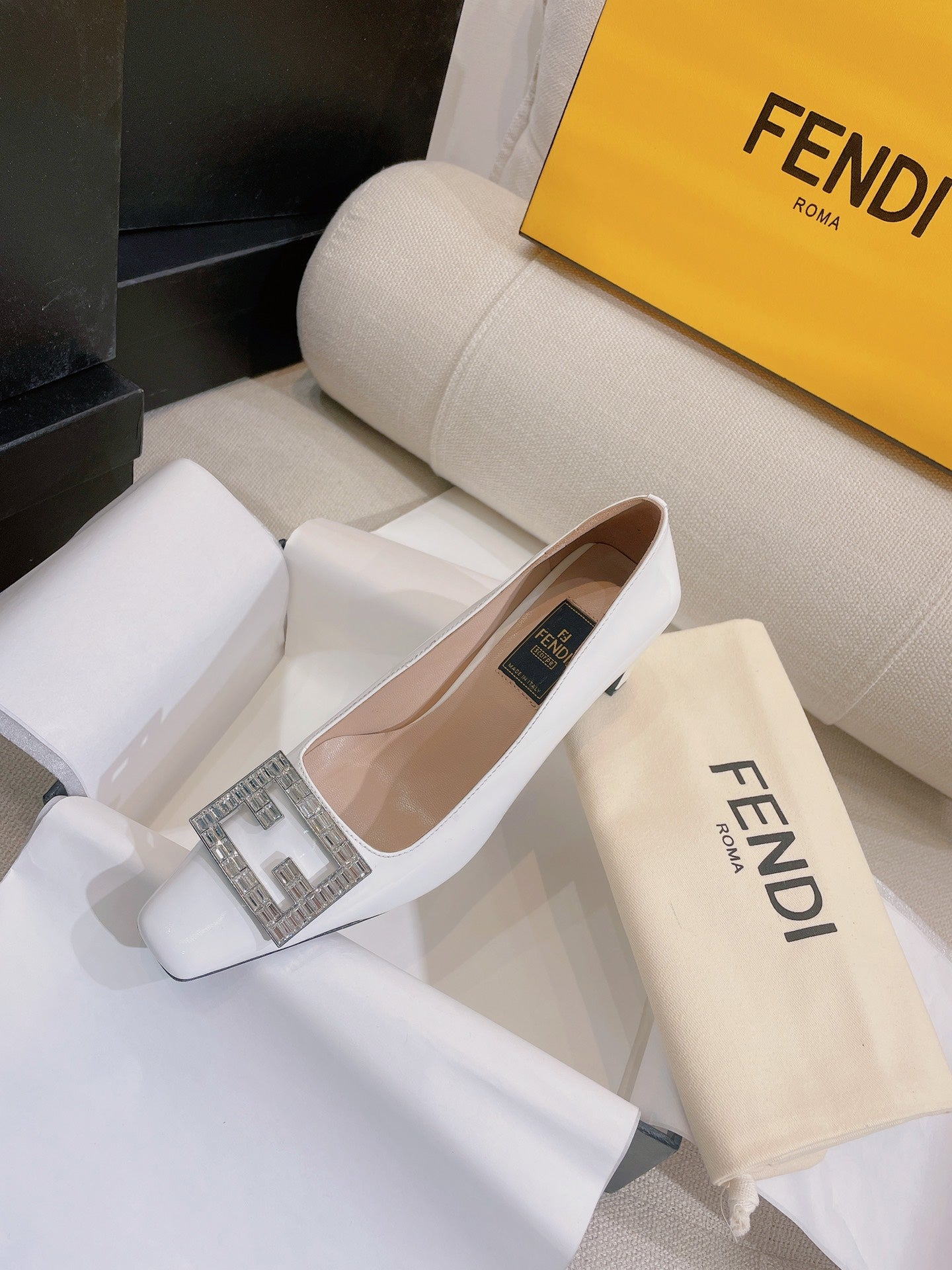 Luxury Shoes - FED - 197