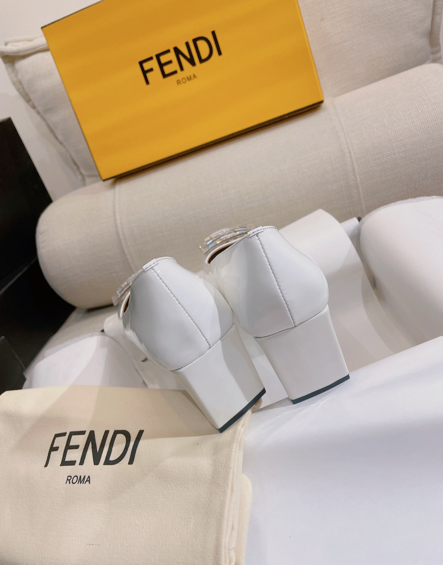 Luxury Shoes - FED - 197