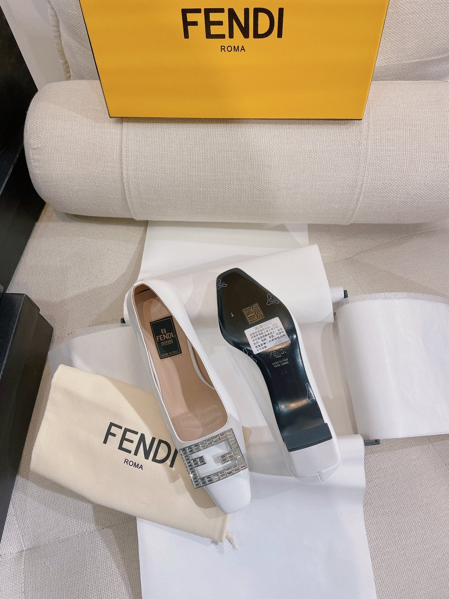 Luxury Shoes - FED - 197