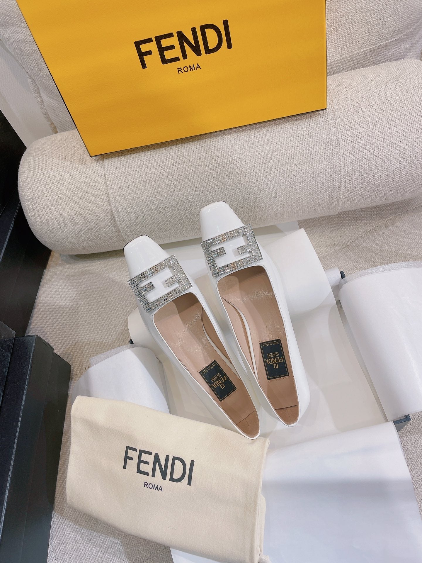 Luxury Shoes - FED - 197