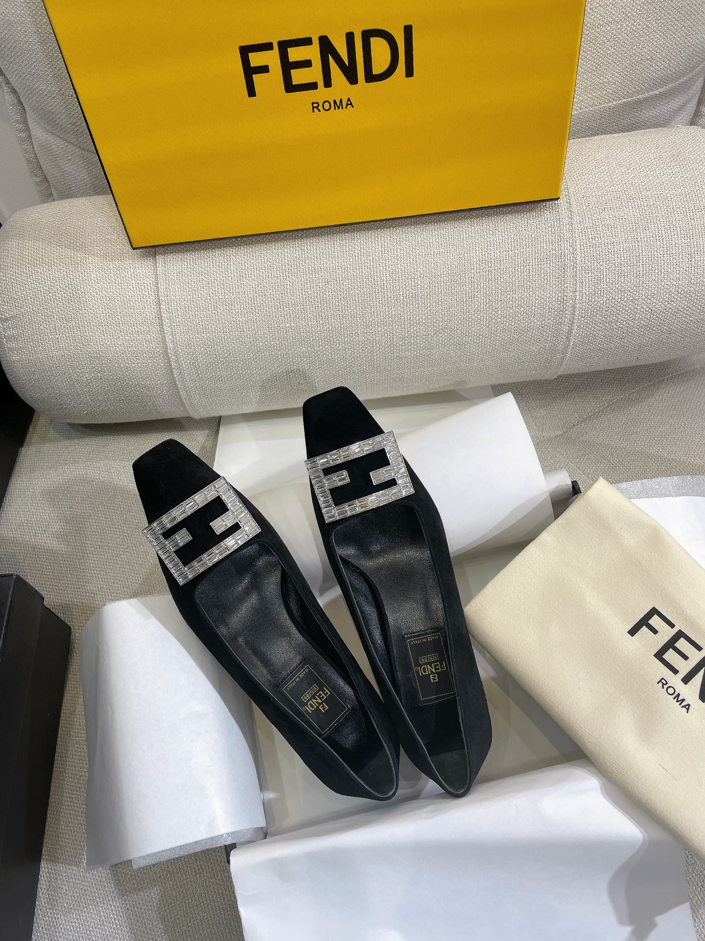 Luxury Shoes - FED - 198