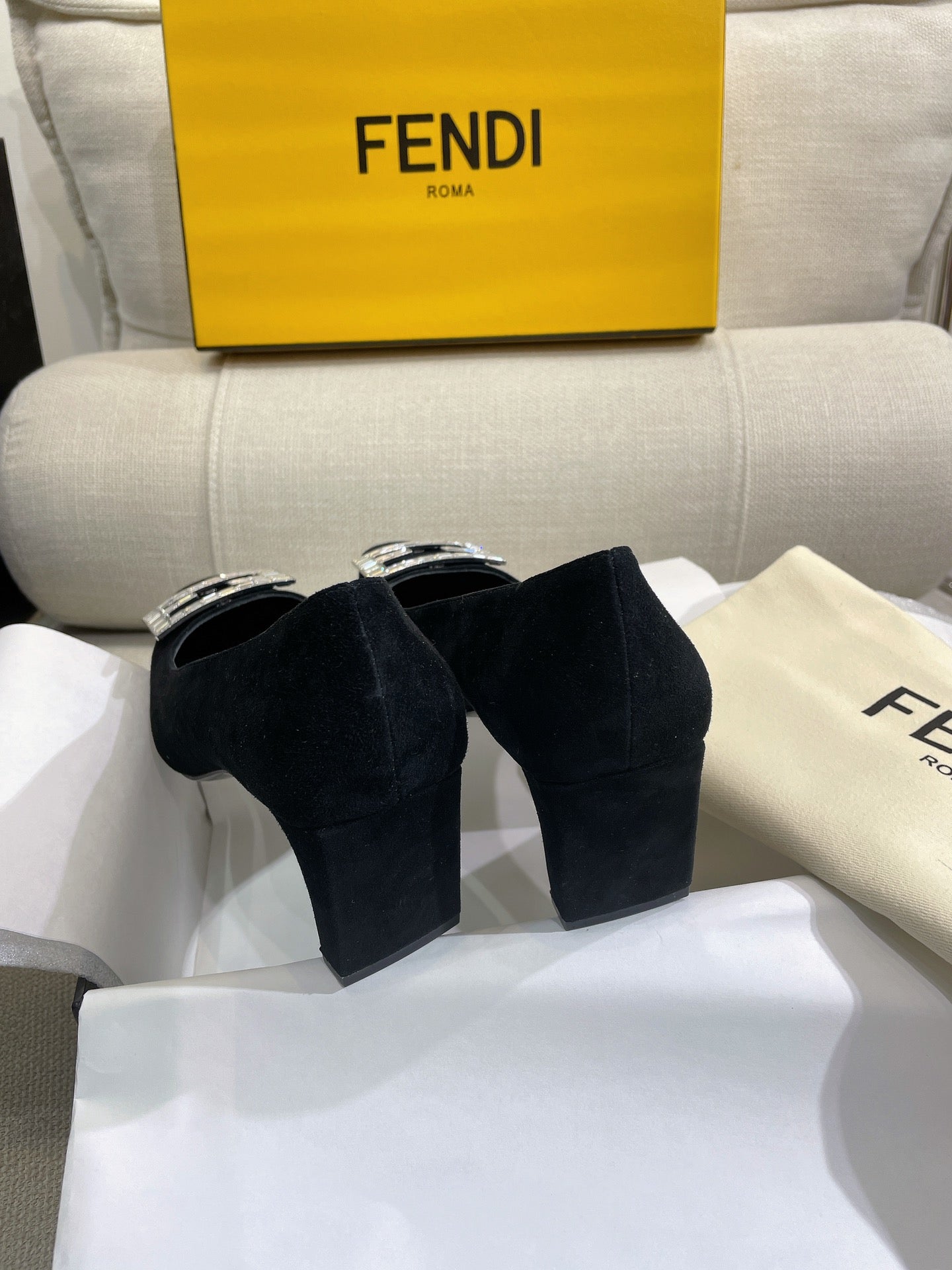 Luxury Shoes - FED - 198