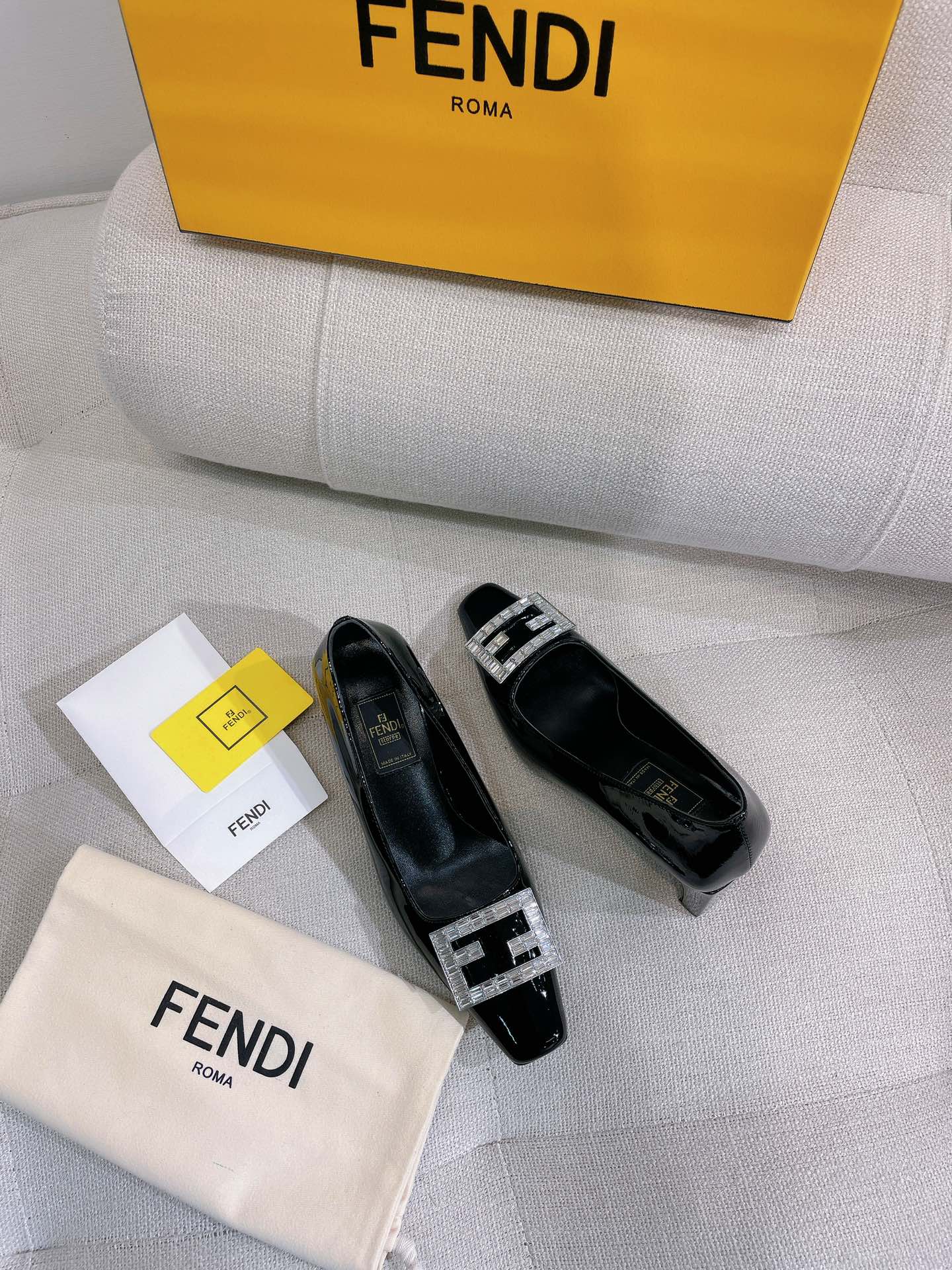 Luxury Shoes - FED - 199