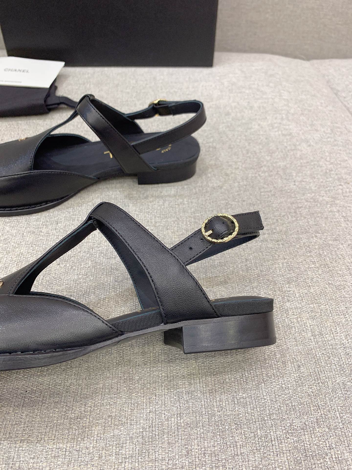 Luxury Shoes Sandals - CHL - 742