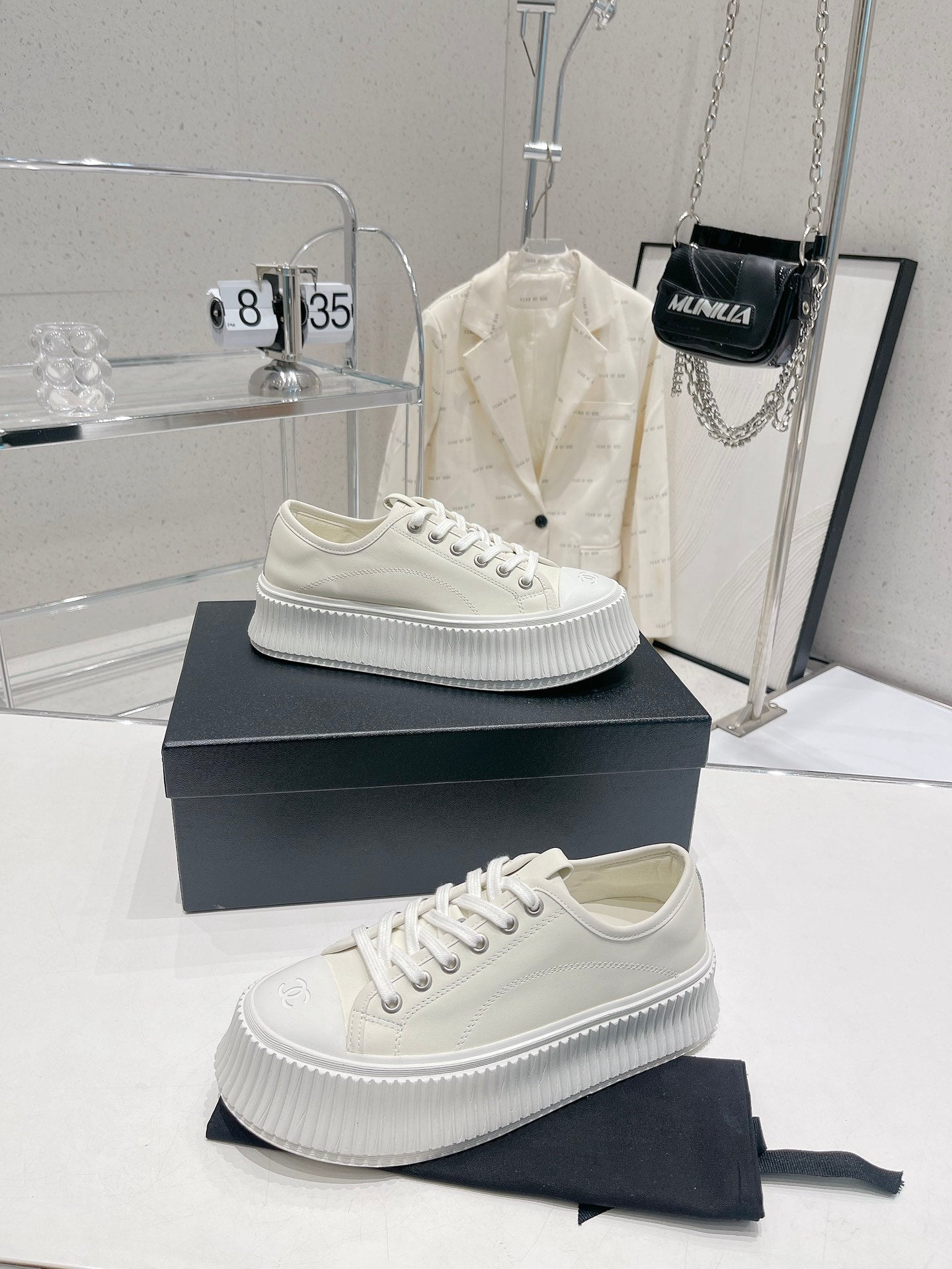 Luxury Shoes Sandals - CHL - 802