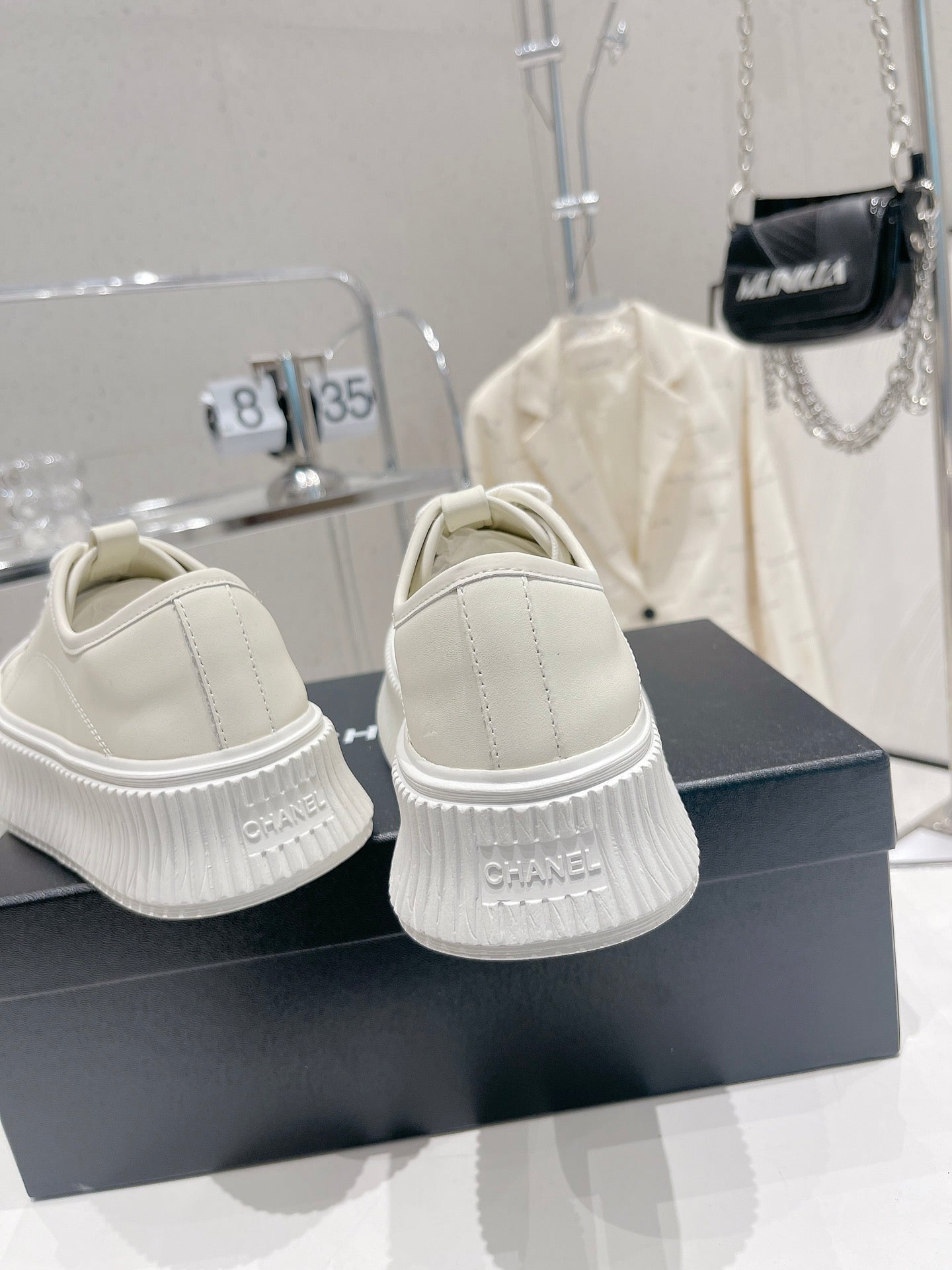 Luxury Shoes Sandals - CHL - 802