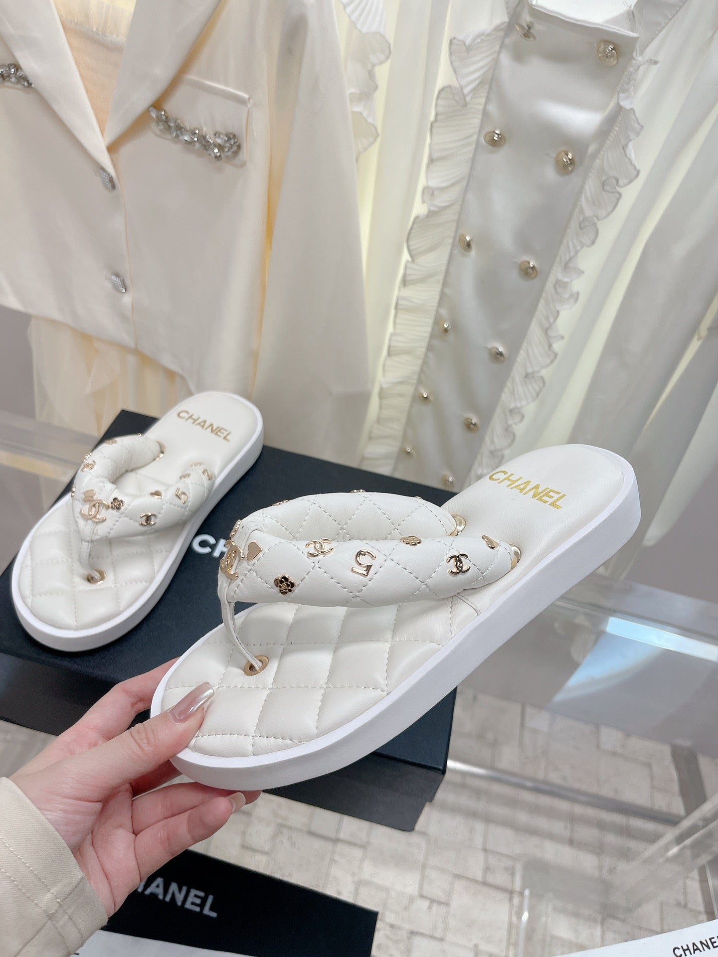 Luxury Shoes Sandals - CHL - 119