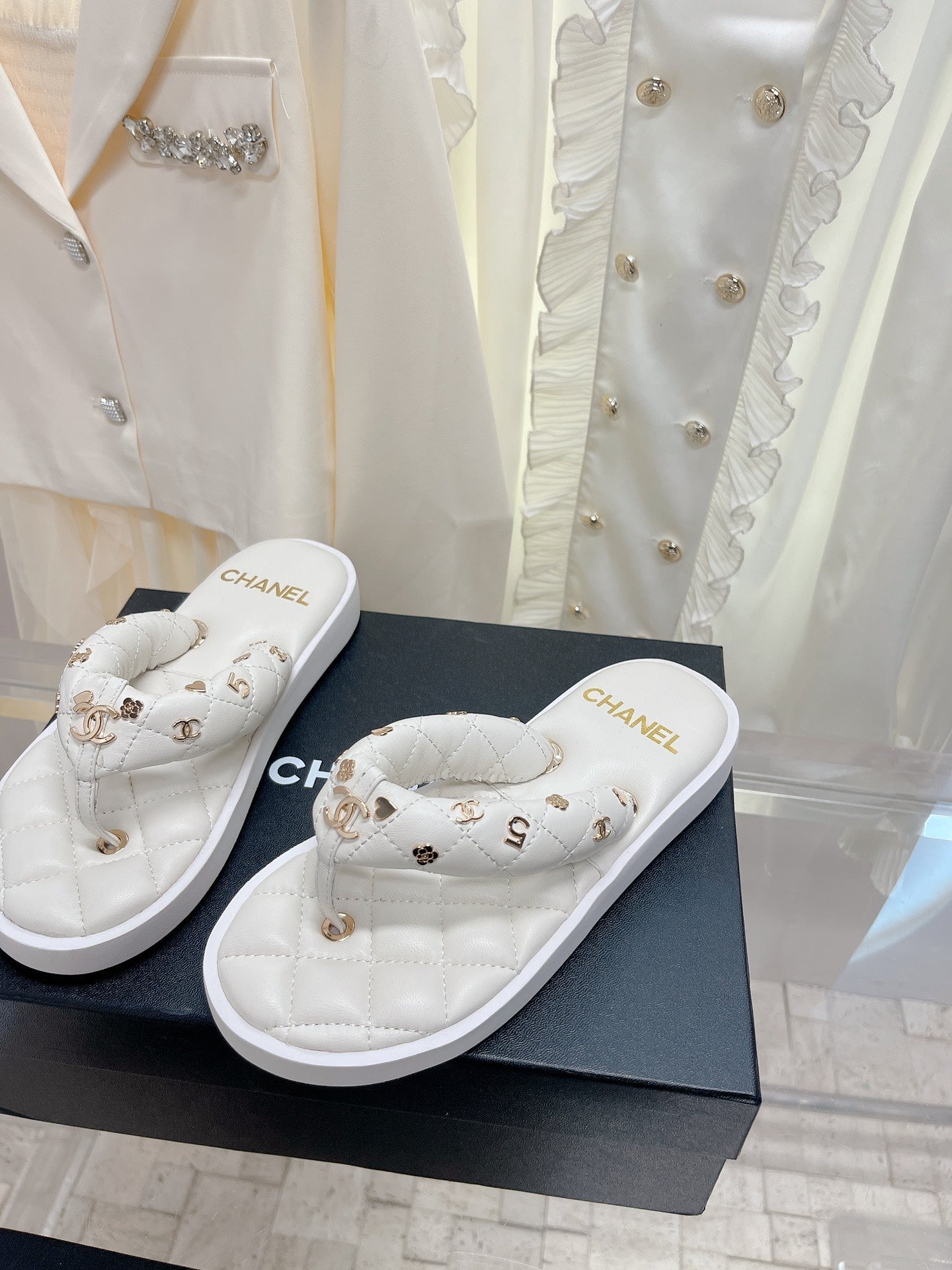 Luxury Shoes Sandals - CHL - 119