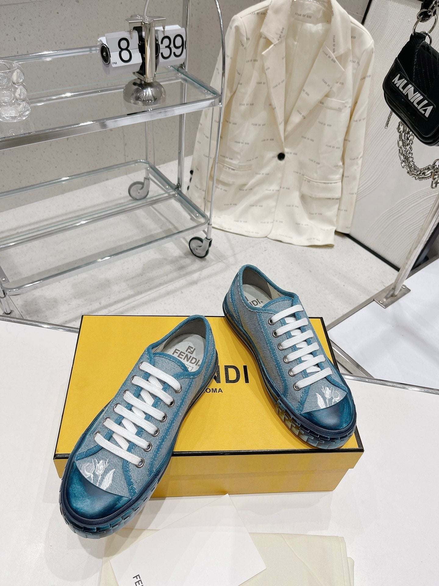 Luxury Shoes - FED - 175