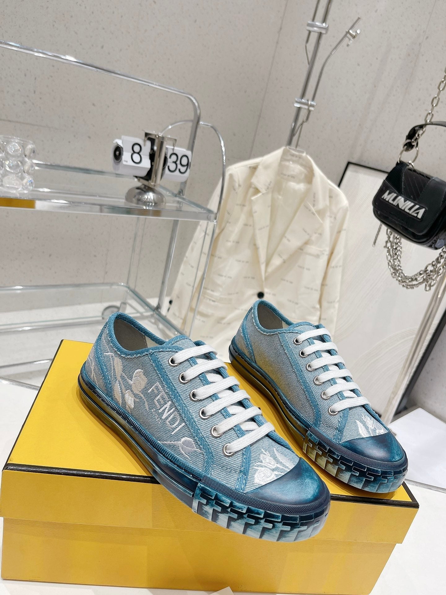 Luxury Shoes - FED - 175