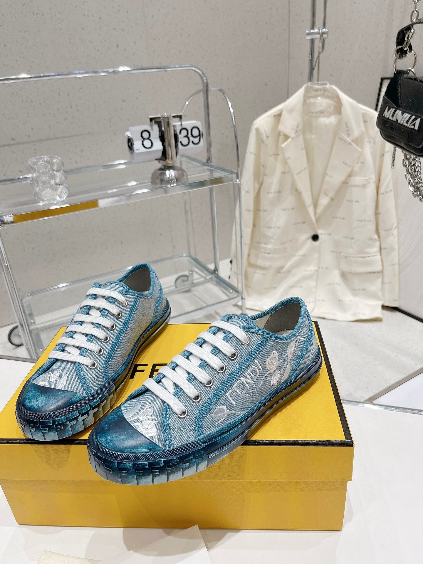 Luxury Shoes - FED - 175