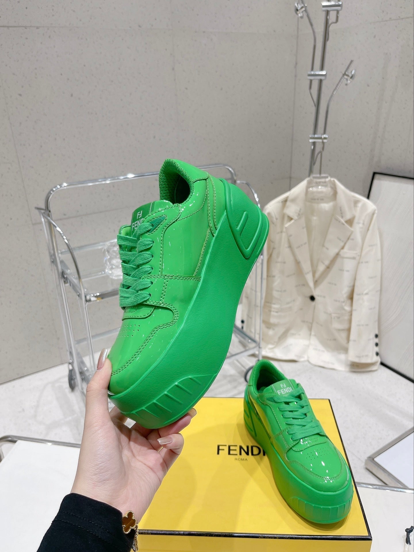 Luxury Shoes - FED - 165
