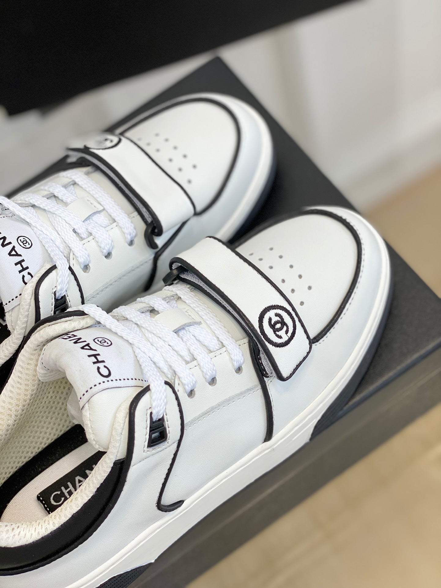 Luxury Shoes Sandals - CHL - 628