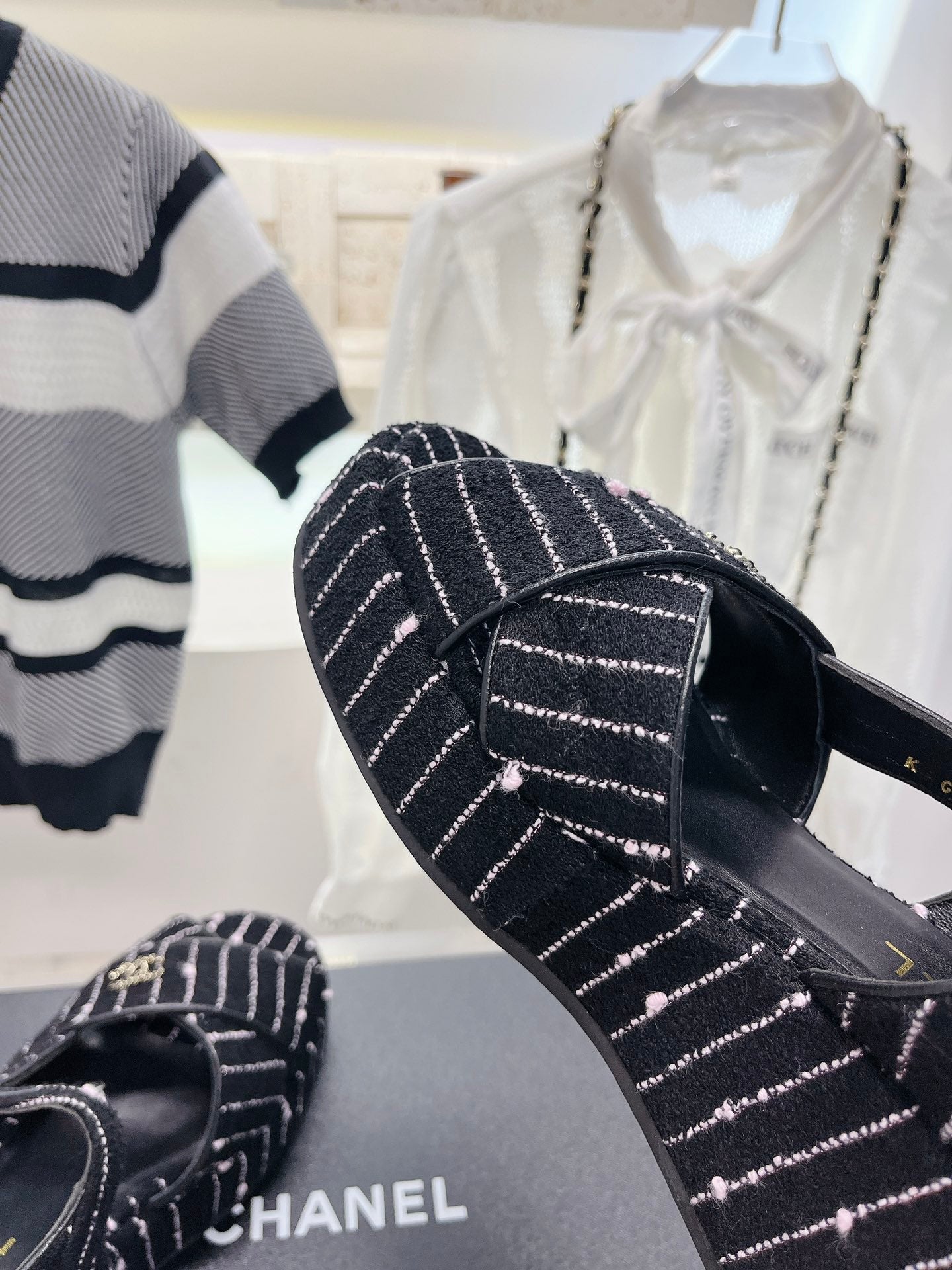 Luxury Shoes Sandals - CHL - 625