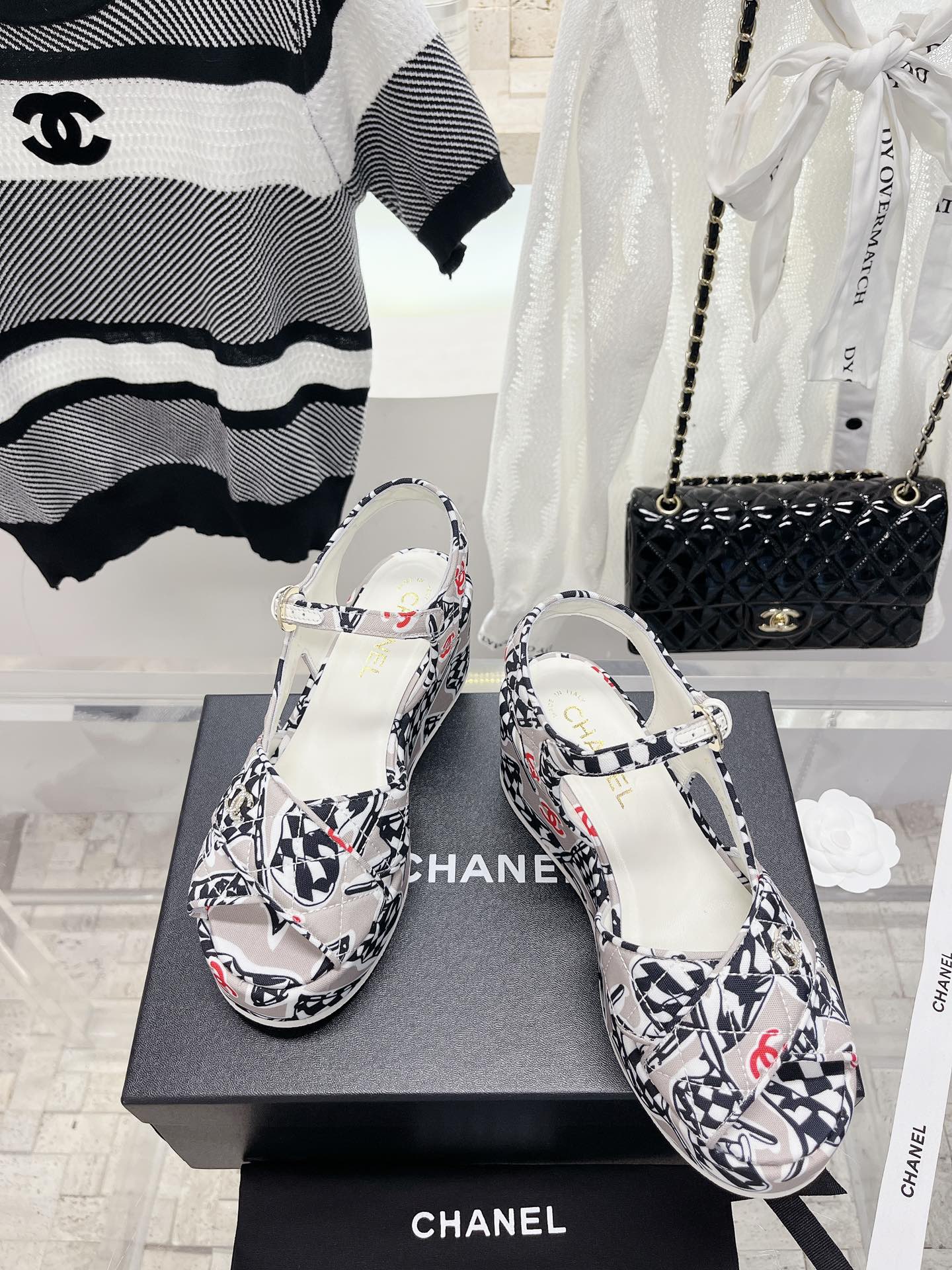 Luxury Shoes Sandals - CHL - 621