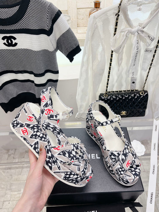 Luxury Shoes Sandals - CHL - 621