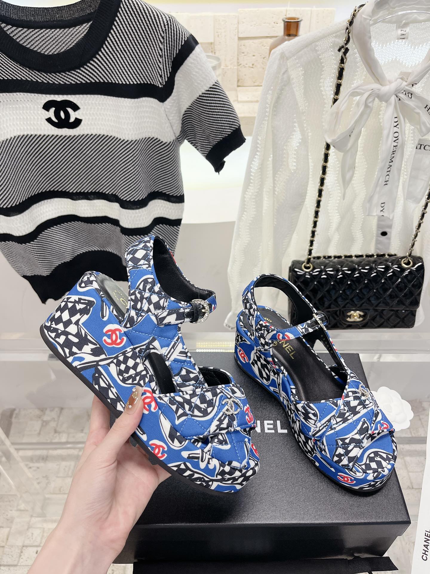 Luxury Shoes Sandals - CHL - 171