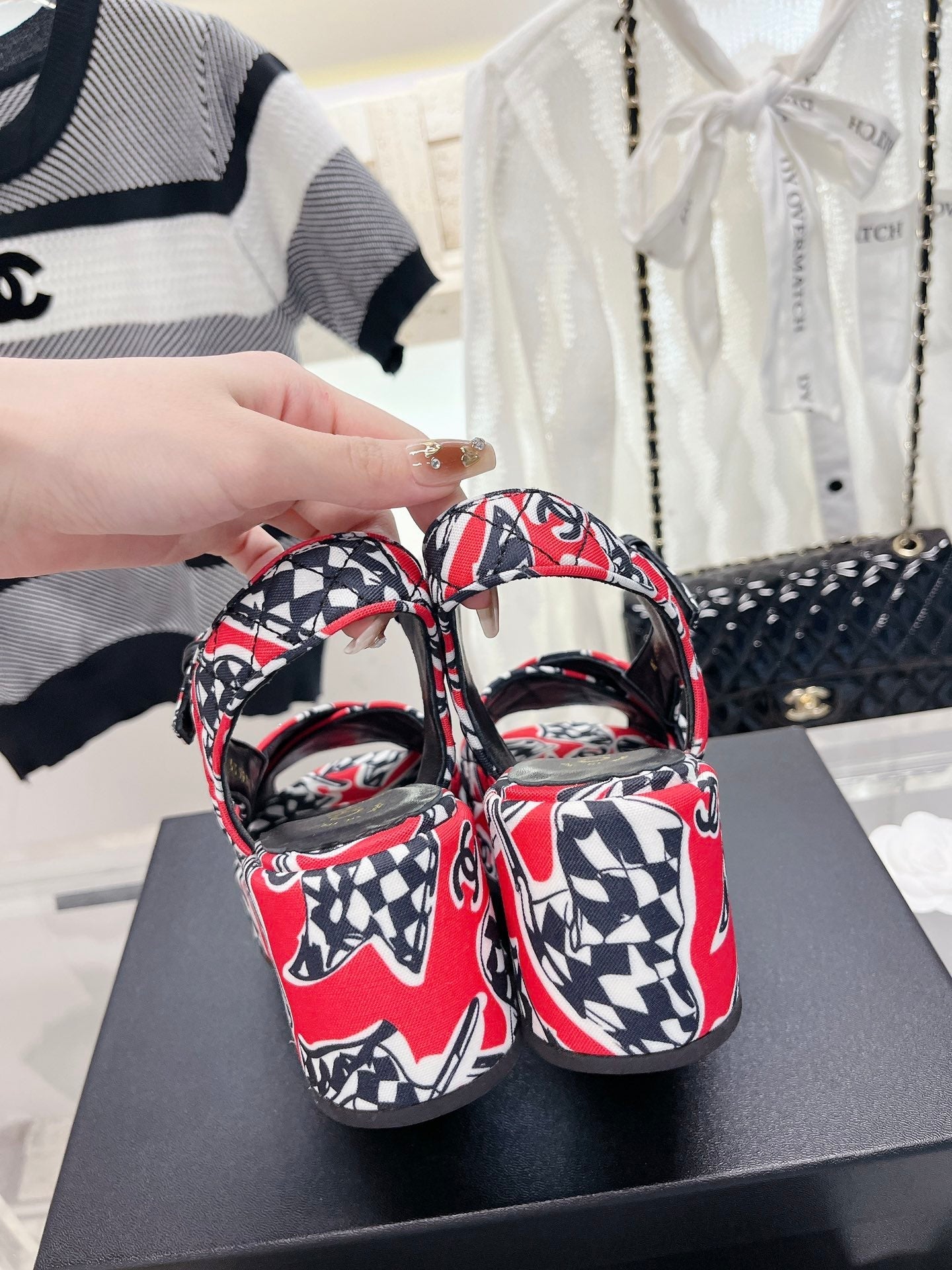 Luxury Shoes Sandals - CHL - 623