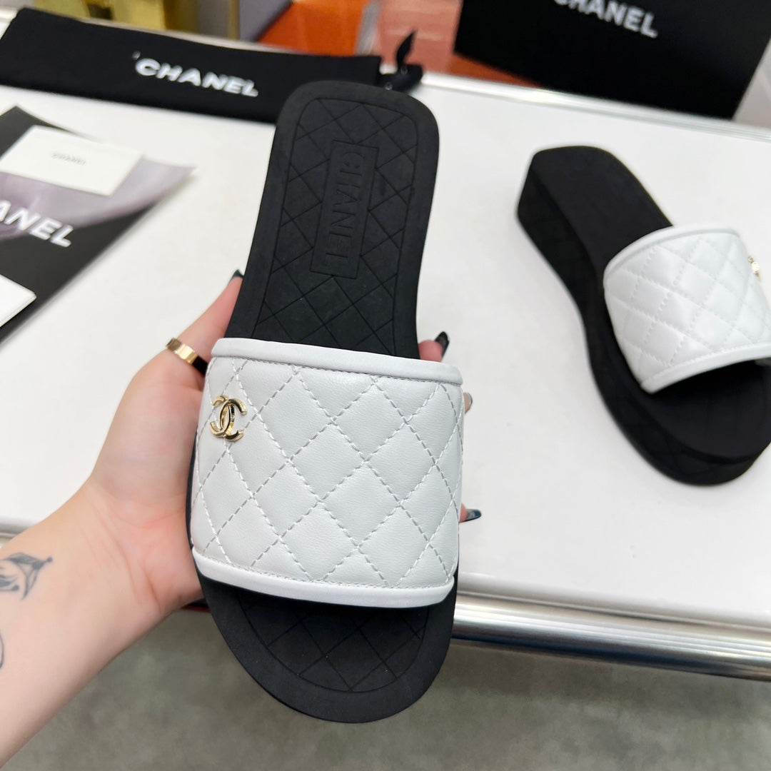 Luxury Shoes Sandals - CHL - 631