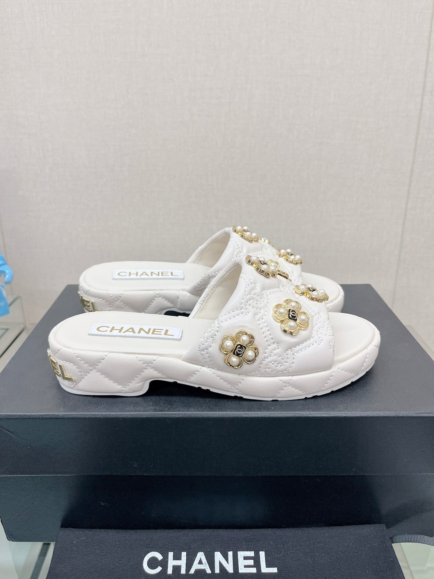 Luxury Shoes Sandals - CHL - 618