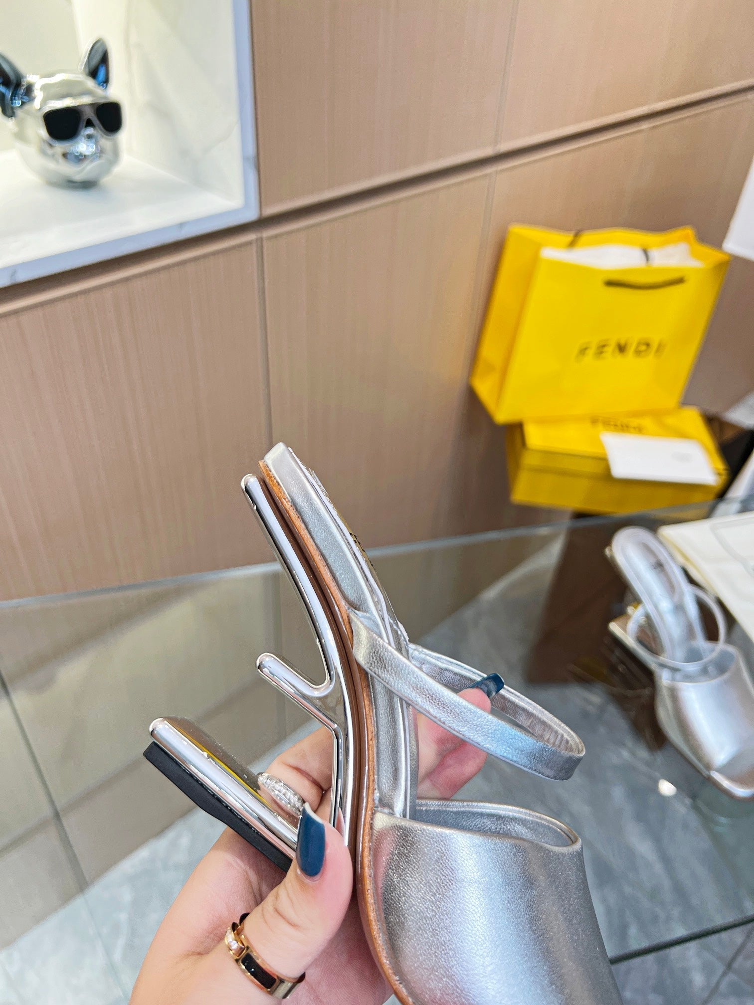 Luxury Shoes - FED - 156