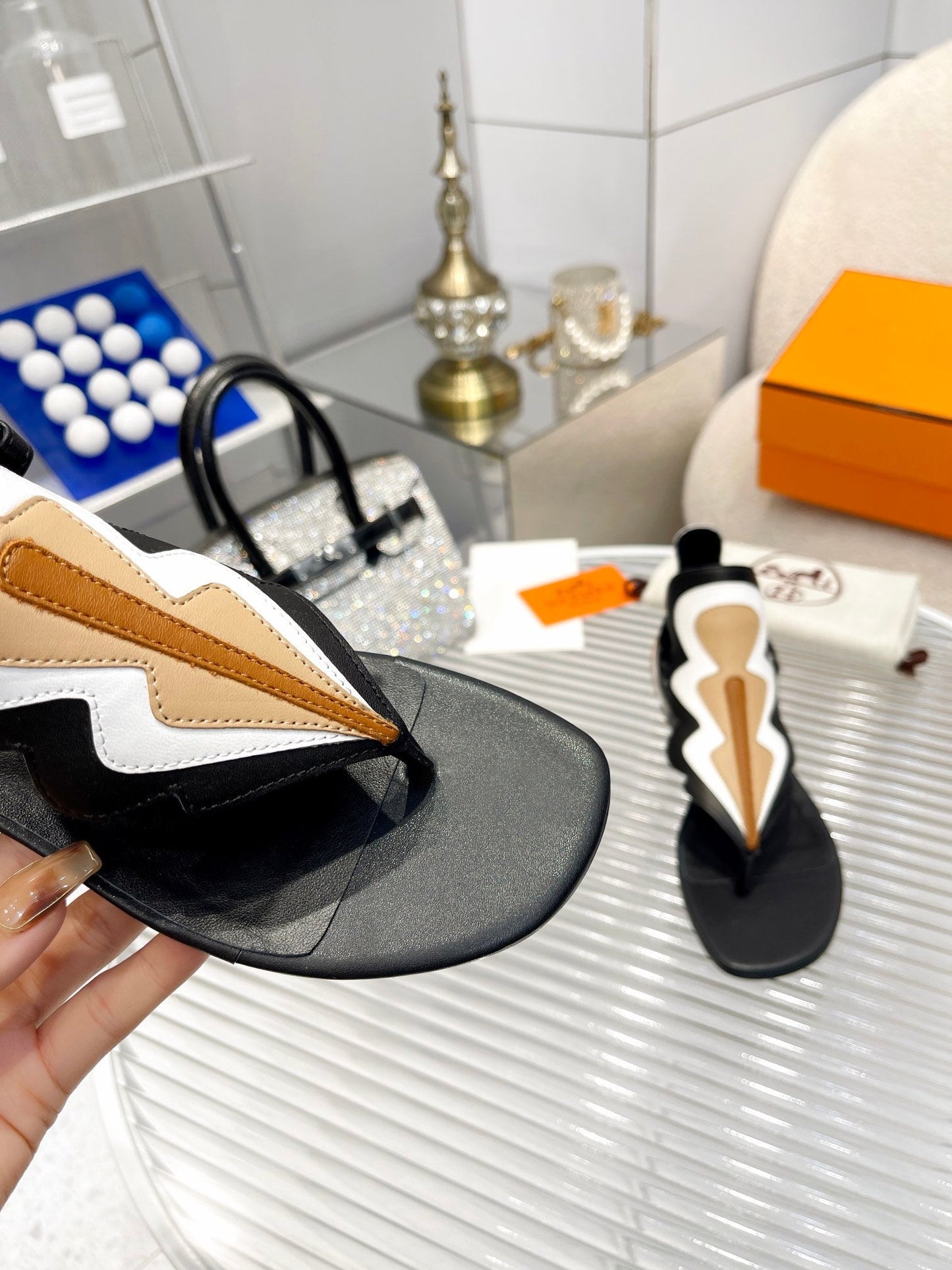 Luxury Shoes - HMS - 270