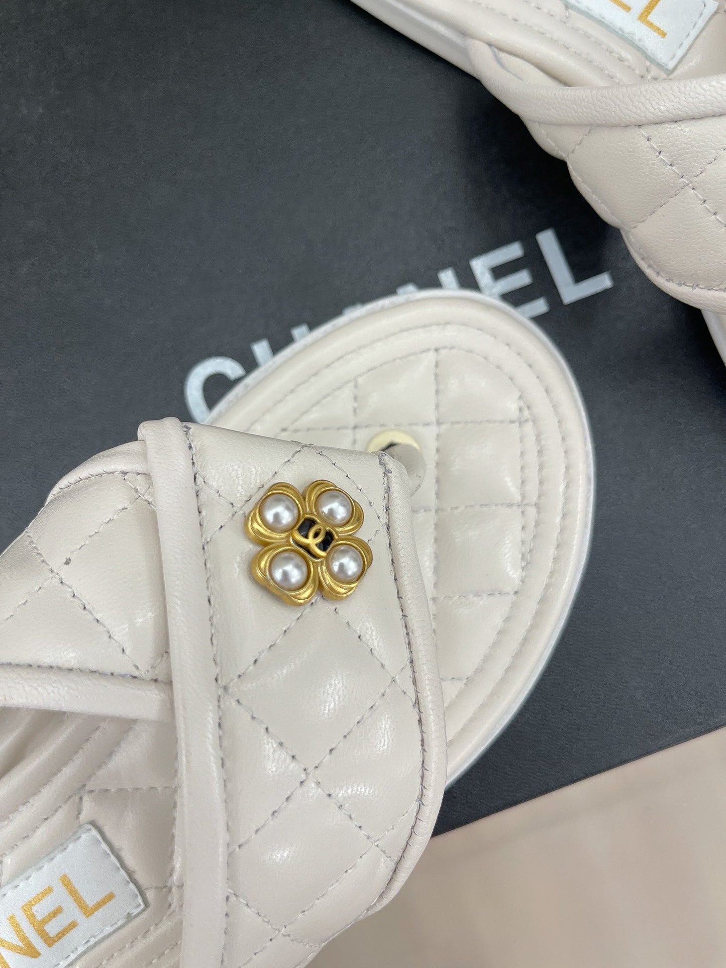 Luxury Shoes Sandals - CHL - 580