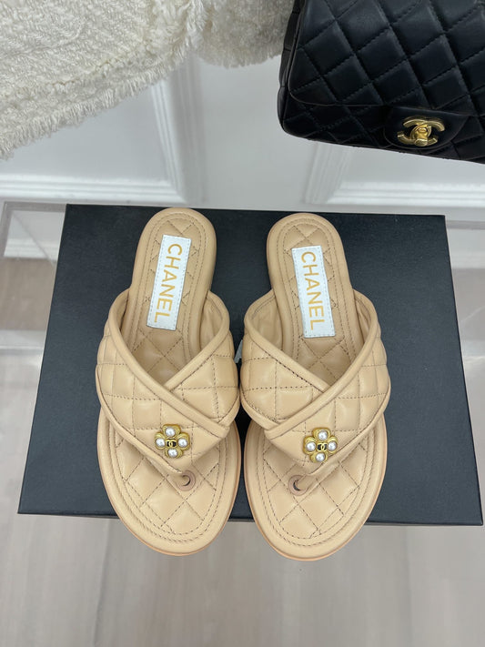 Luxury Shoes Sandals - CHL - 581