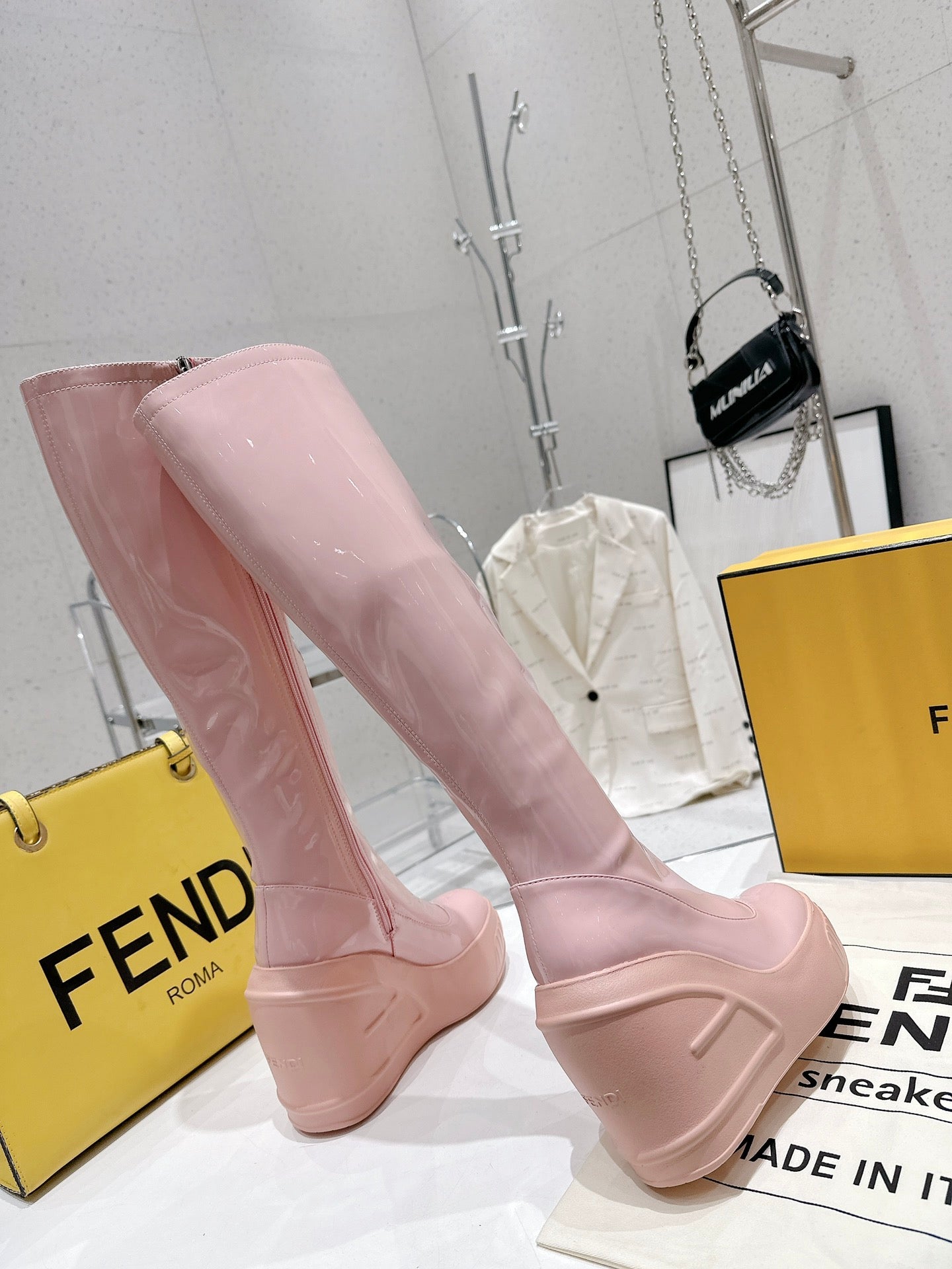 Luxury Shoes - FED - 128