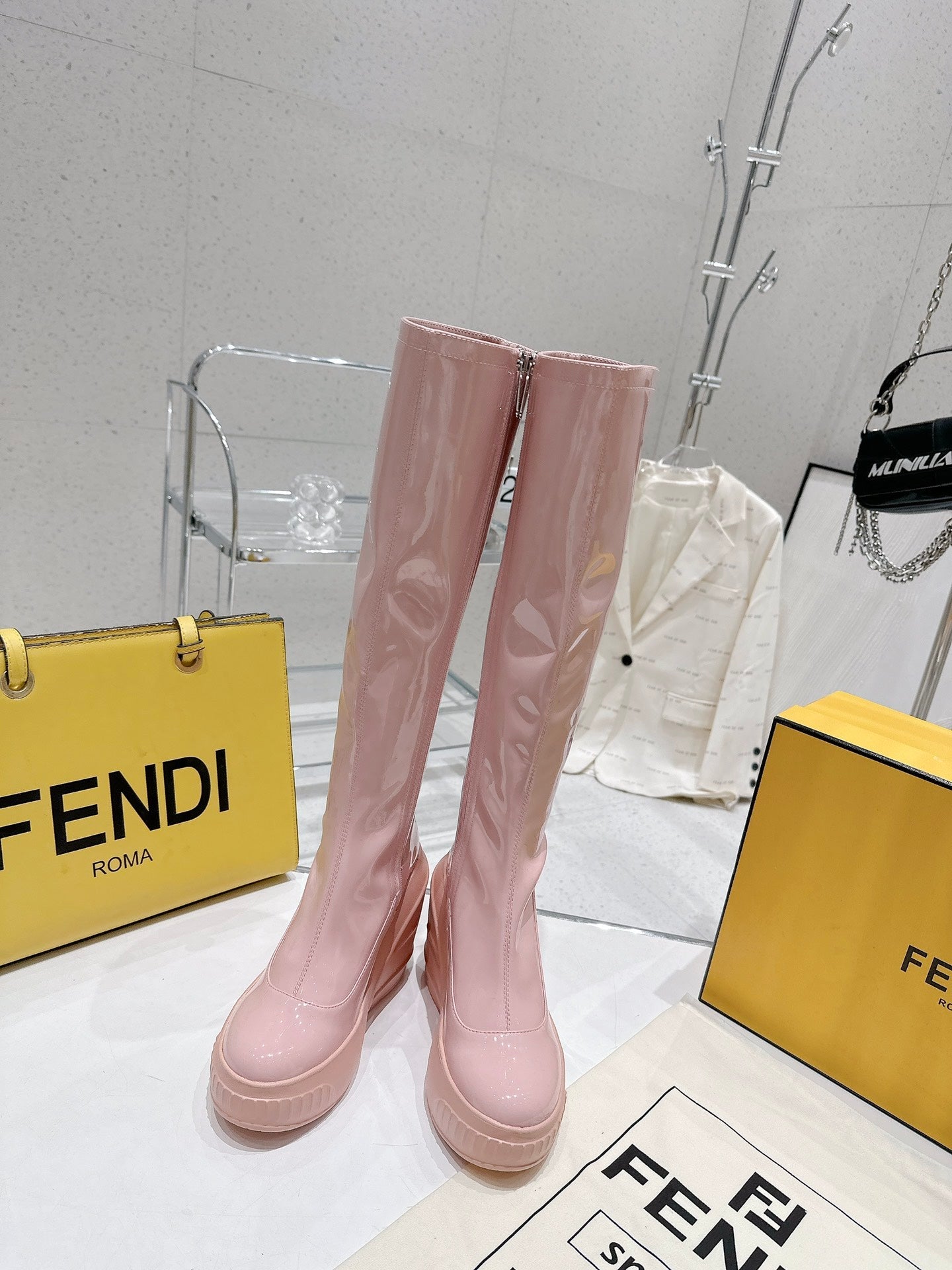 Luxury Shoes - FED - 128