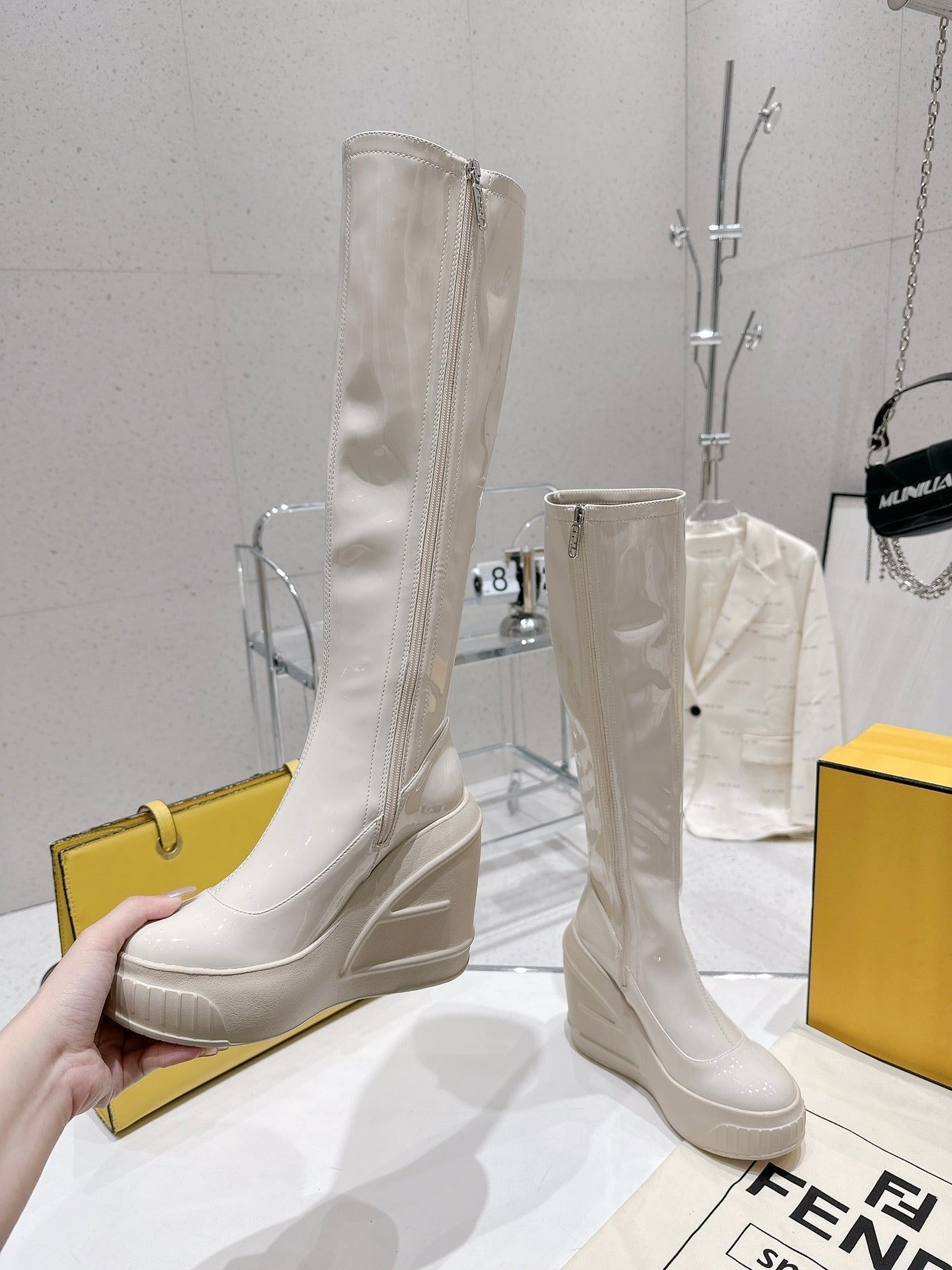 Luxury Shoes - FED - 126