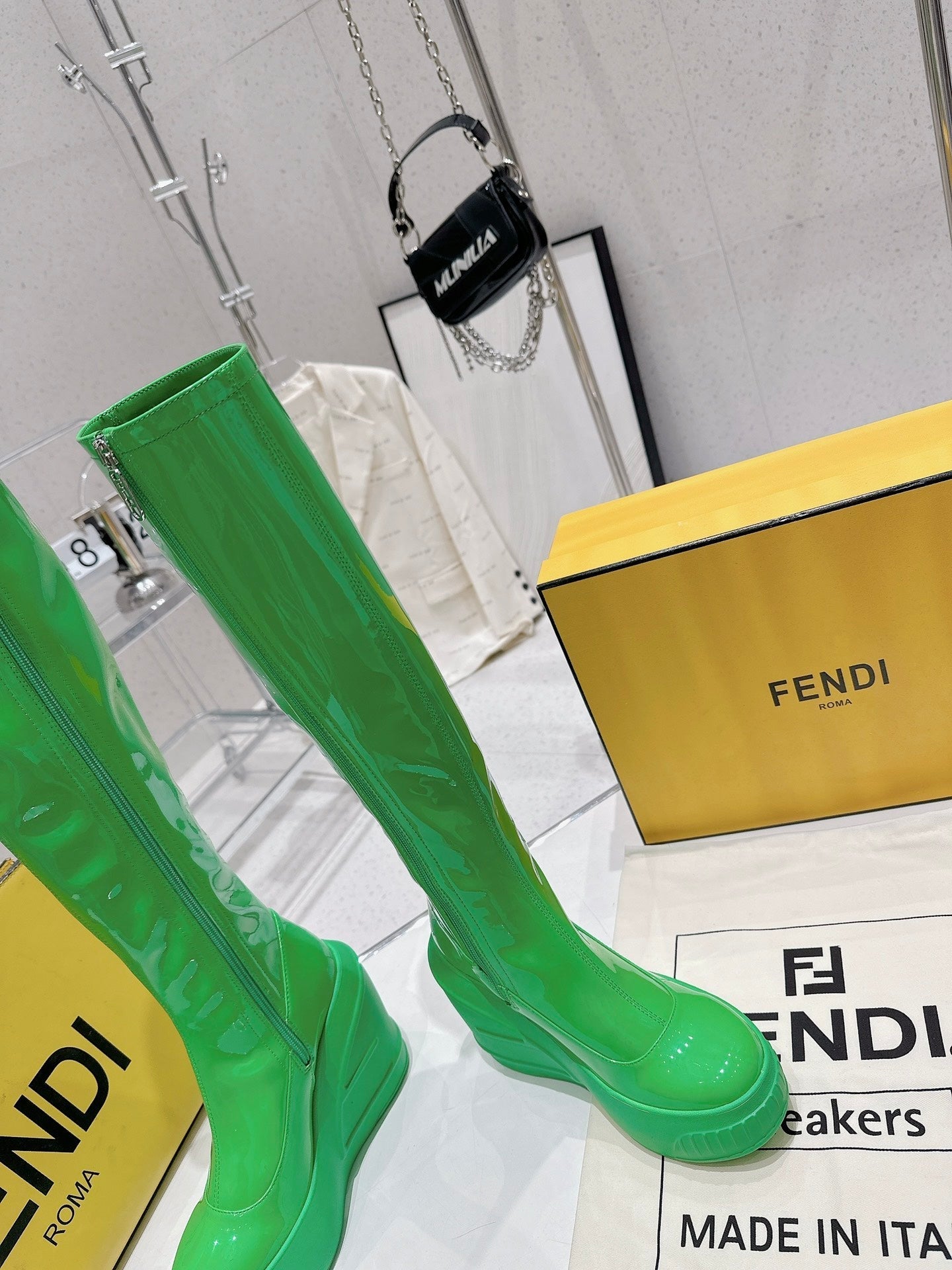 Luxury Shoes - FED - 125