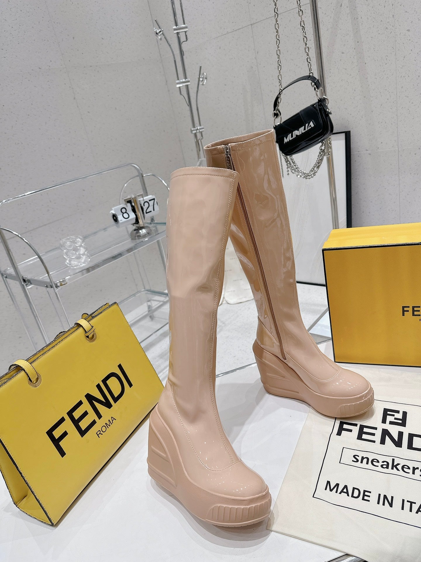 Luxury Shoes - FED - 124