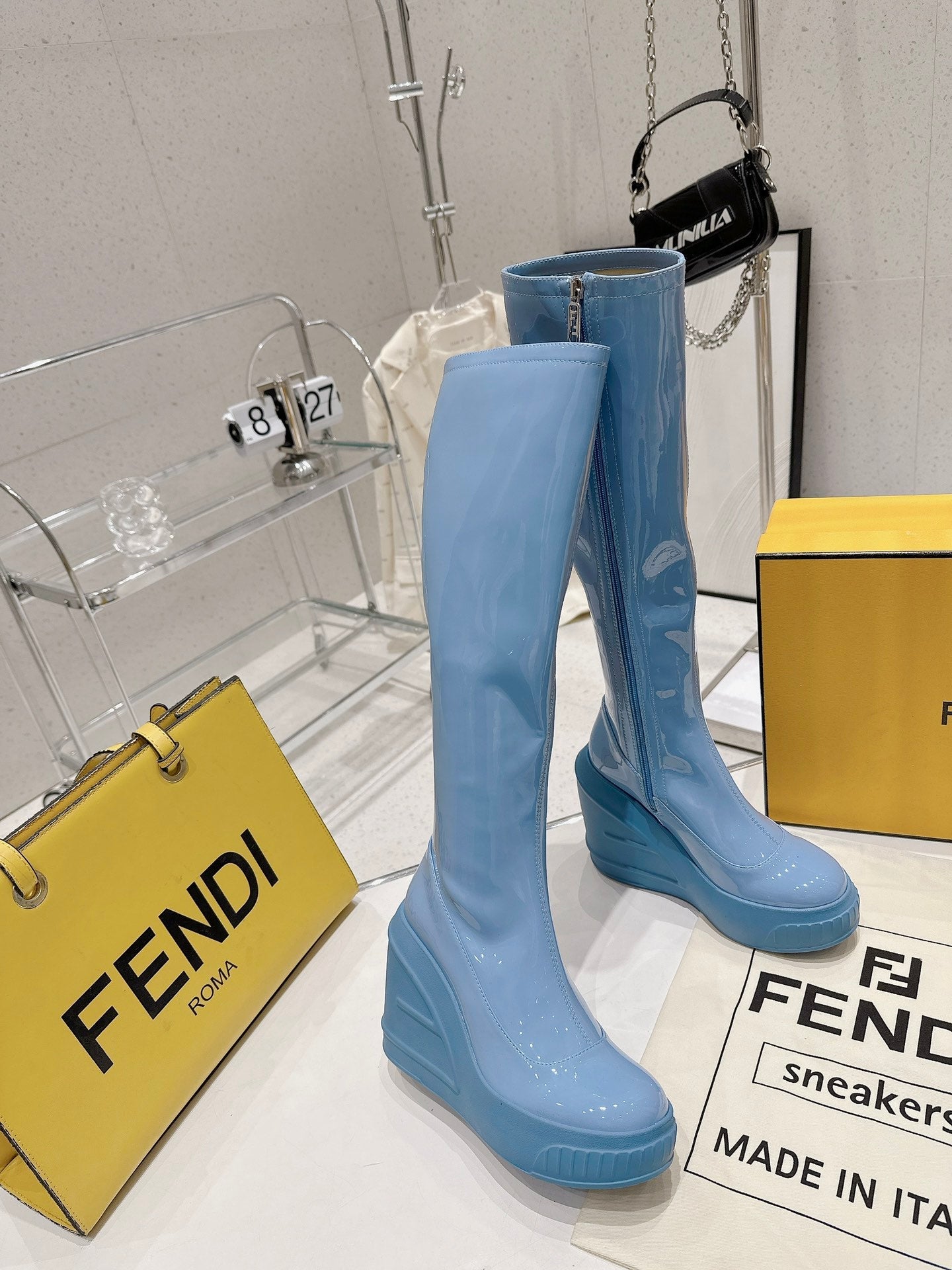 Luxury Shoes - FED - 123