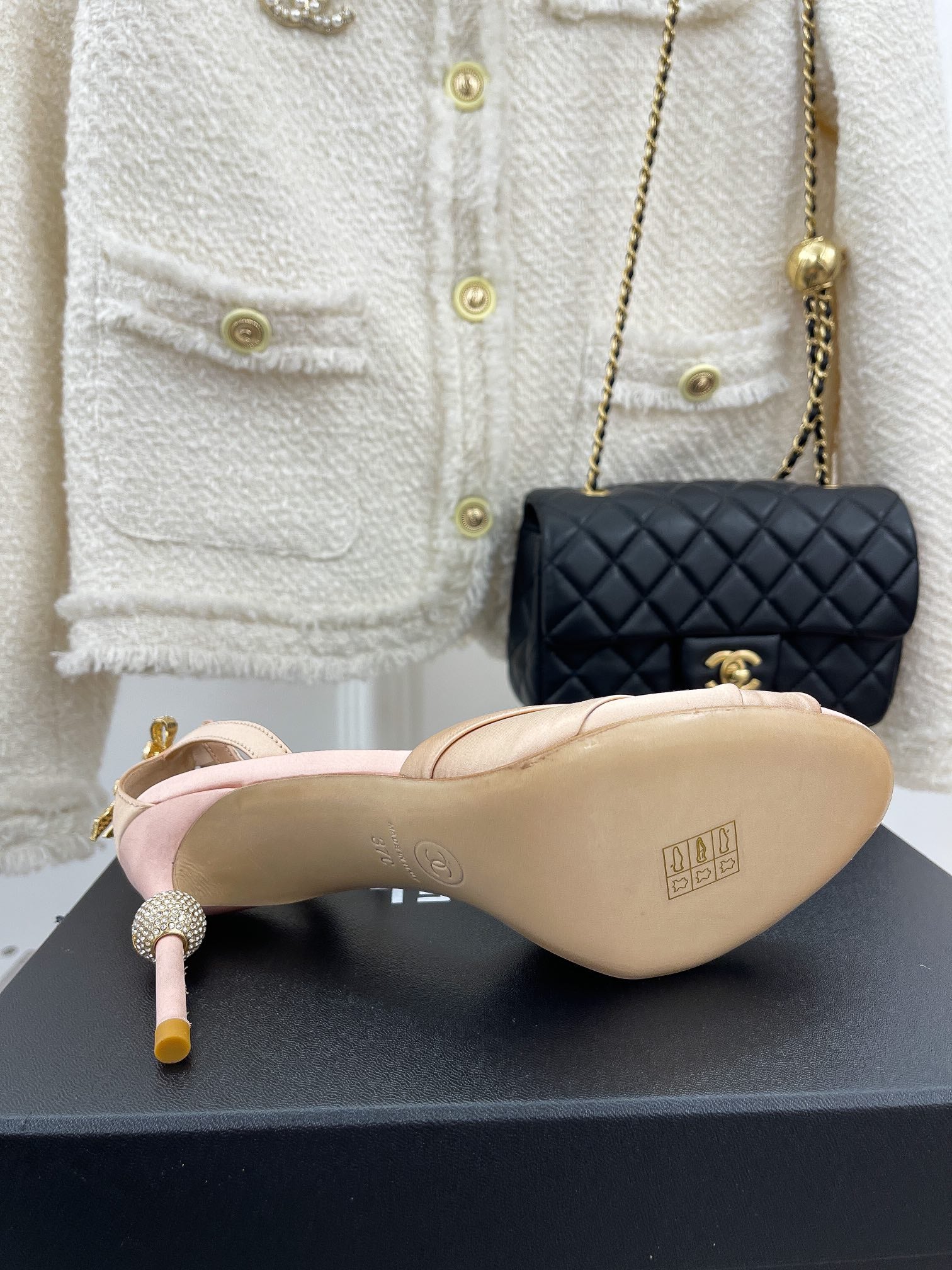 Luxury Shoes Sandals - CHL - 584