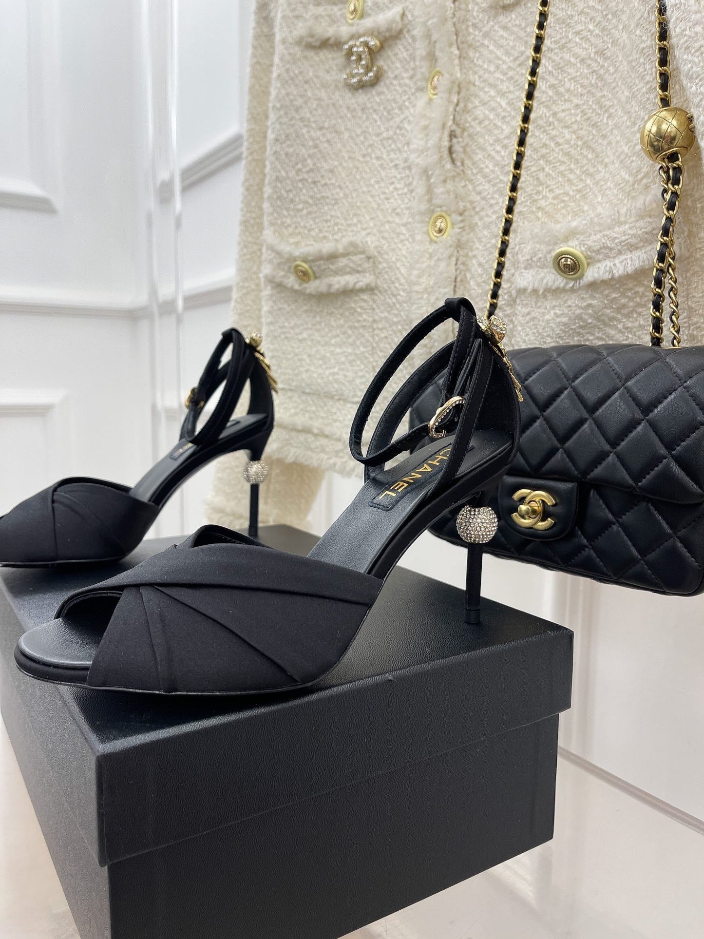 Luxury Shoes Sandals - CHL - 586