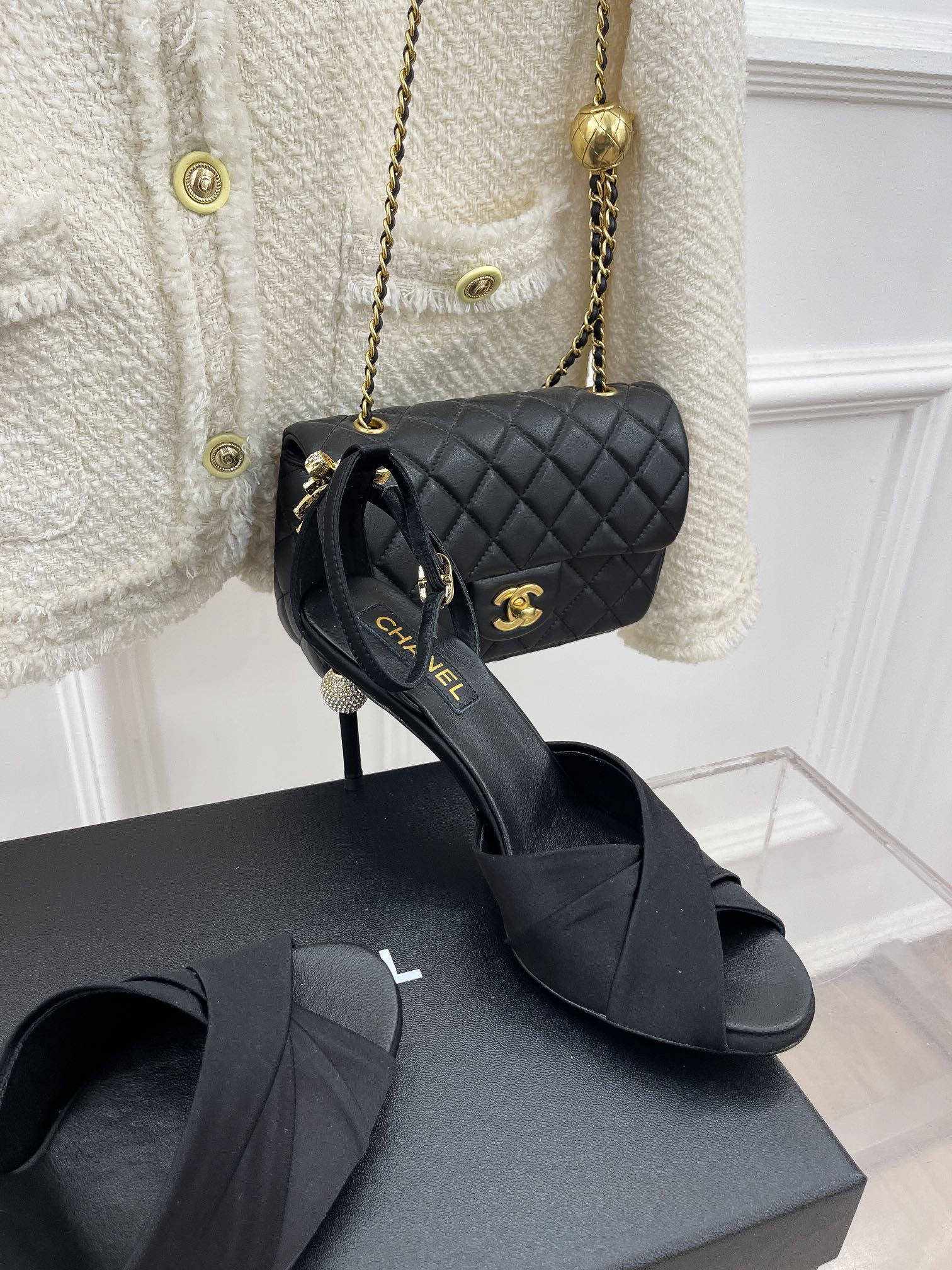 Luxury Shoes Sandals - CHL - 586