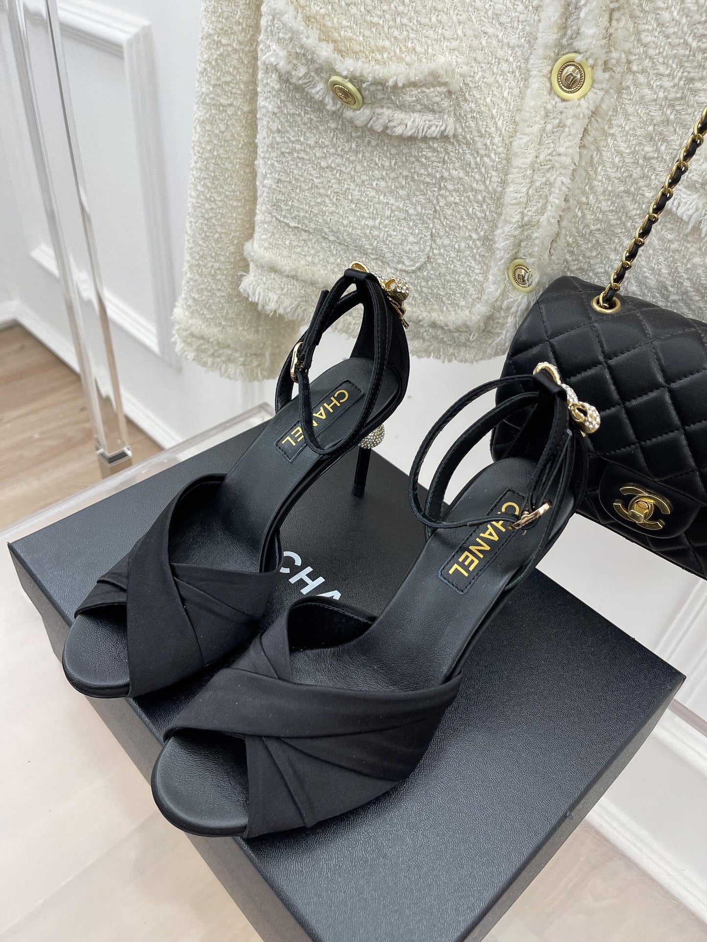 Luxury Shoes Sandals - CHL - 586