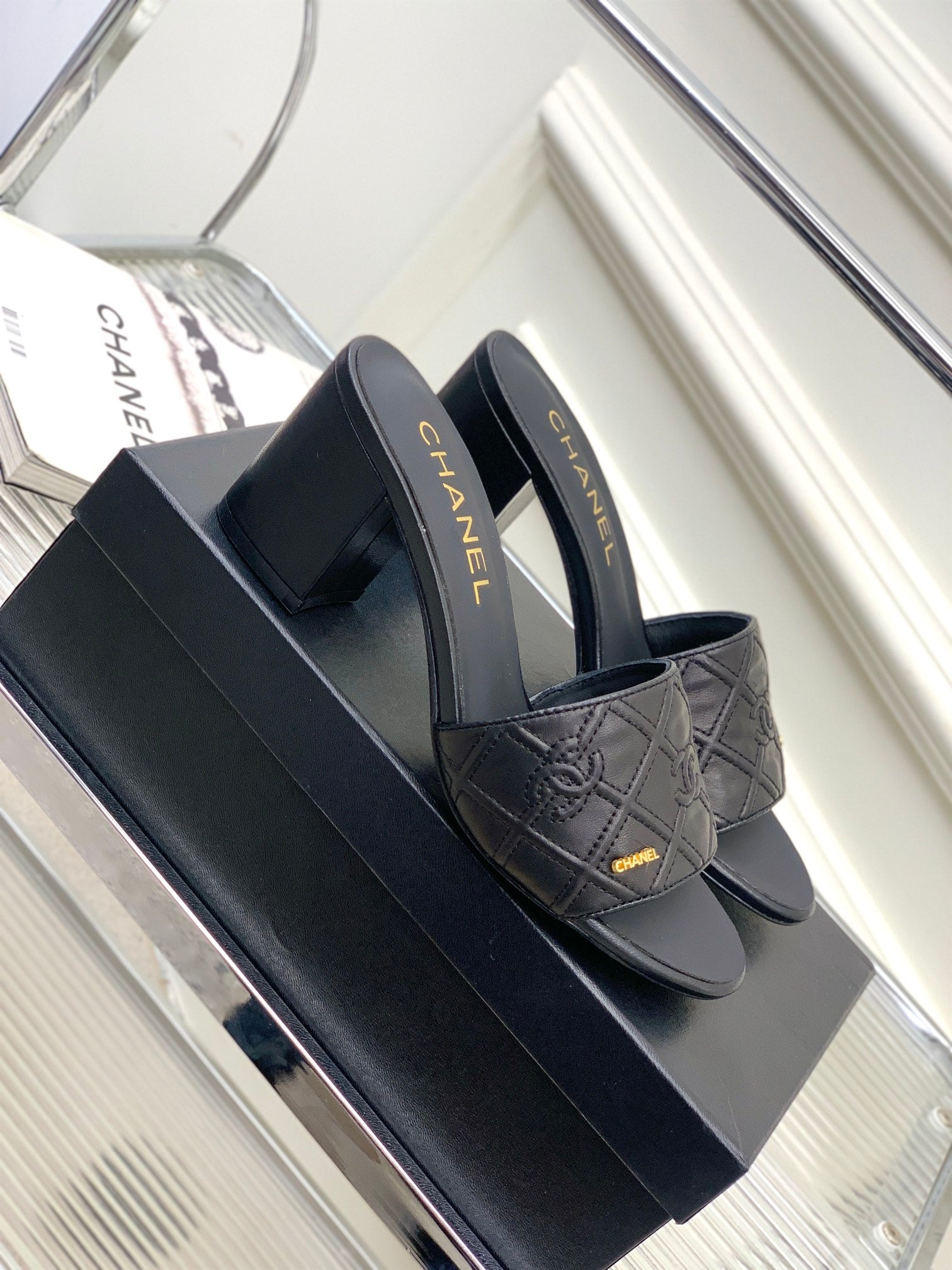 Luxury Shoes Sandals - CHL - 592