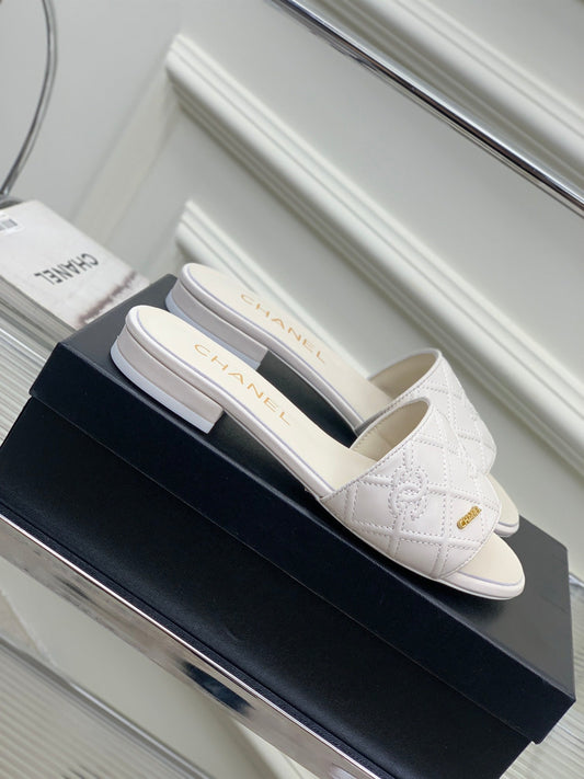 Luxury Shoes Sandals - CHL - 597