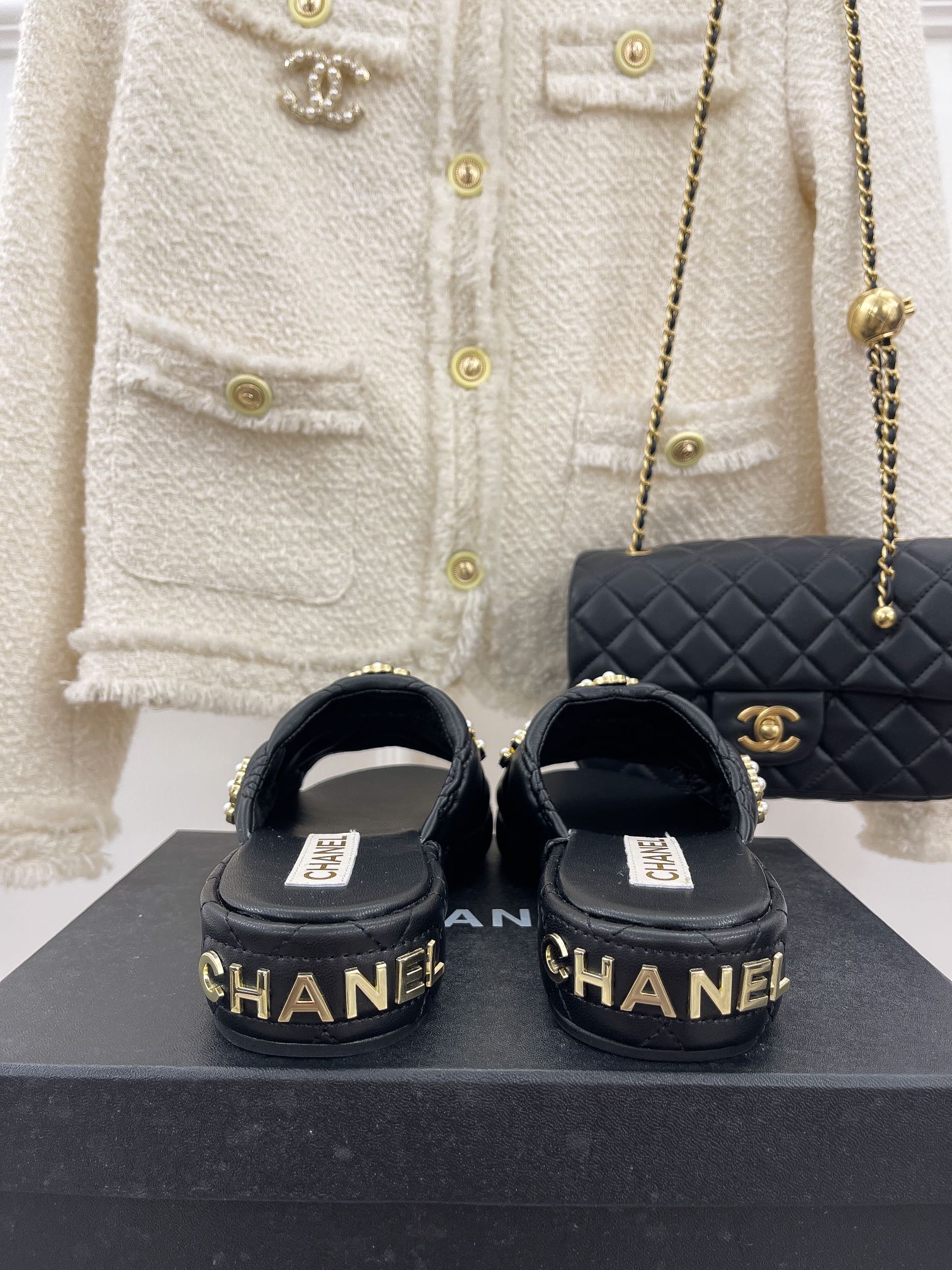 Luxury Shoes Sandals - CHL - 052