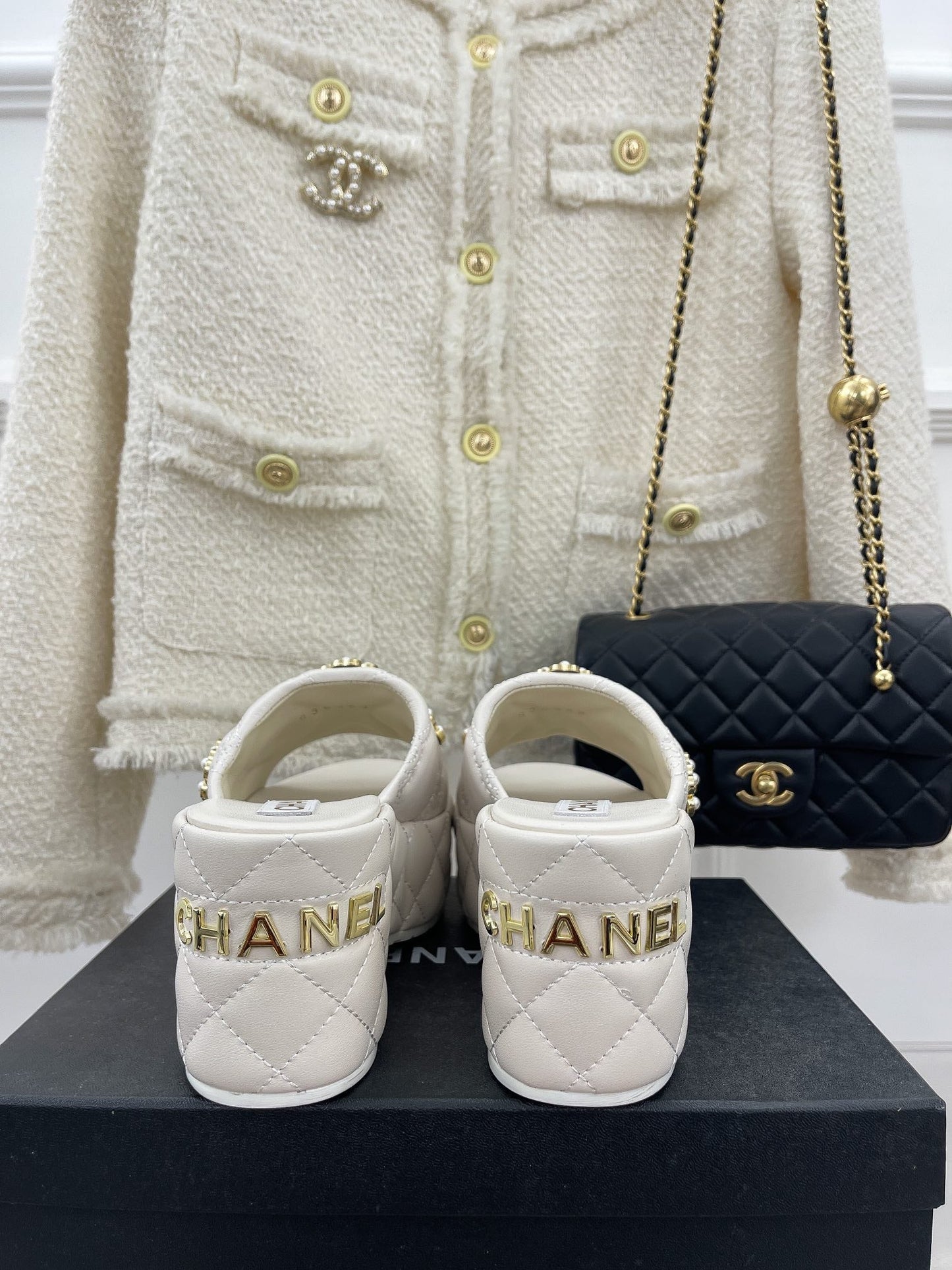 Luxury Shoes Sandals - CHL - 051