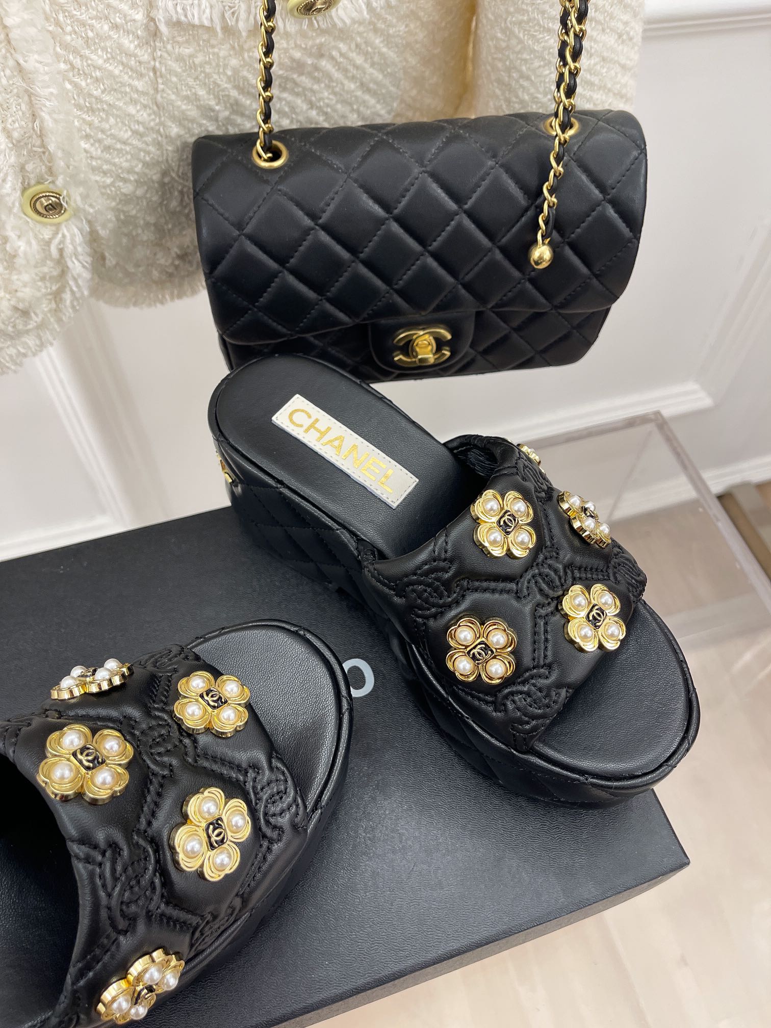 Luxury Shoes Sandals - CHL - 053