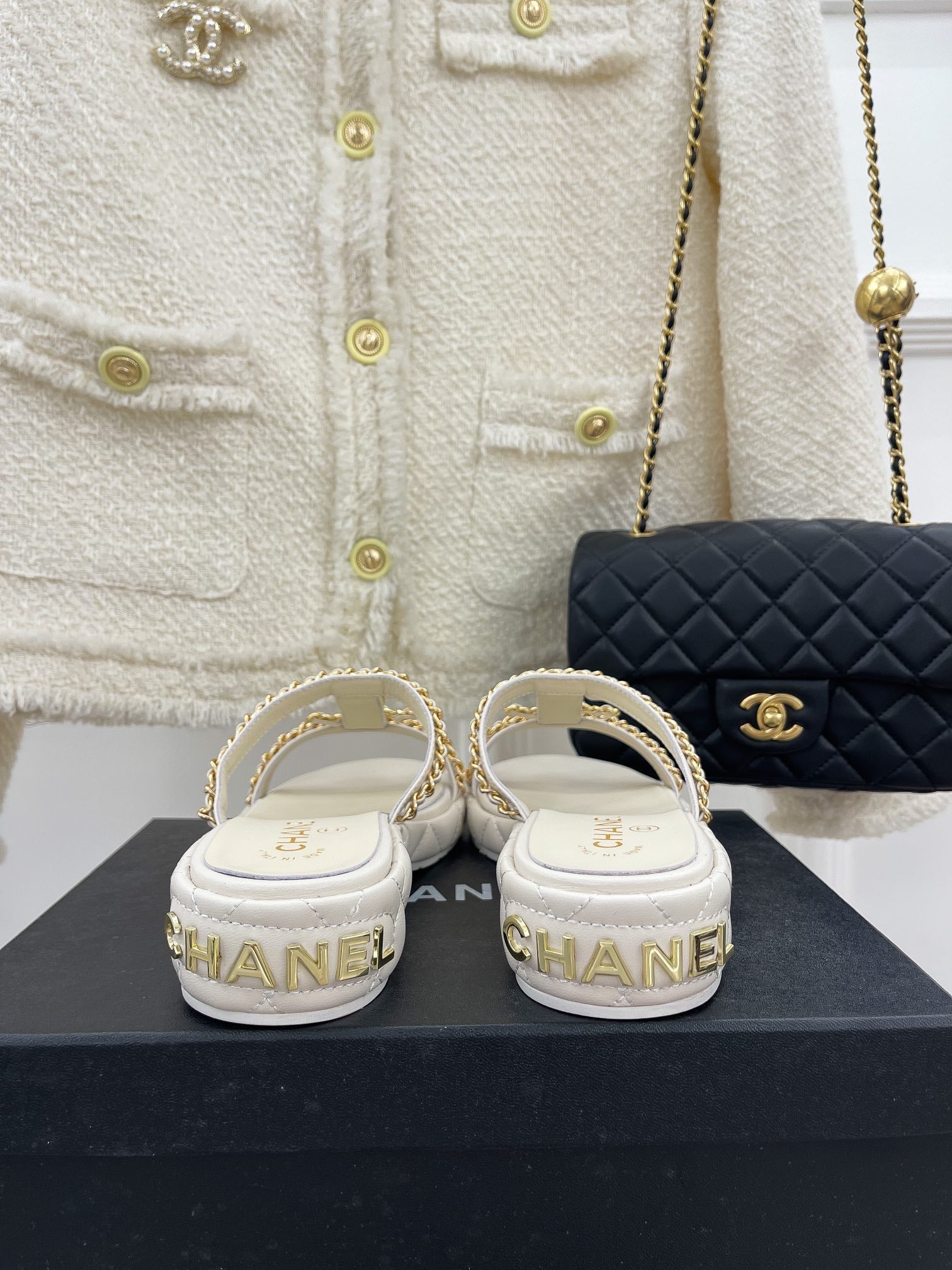 Luxury Shoes Sandals - CHL - 036