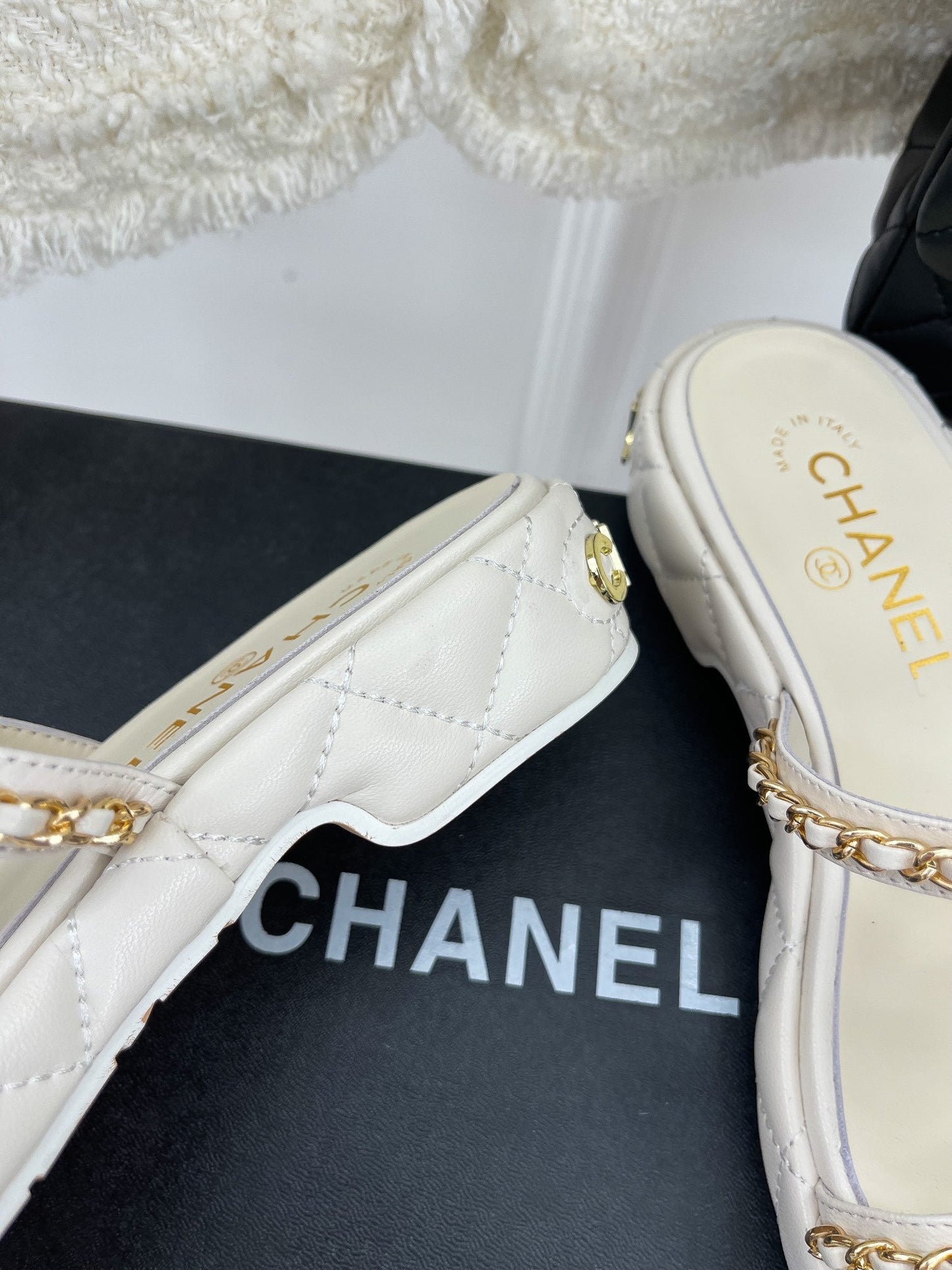 Luxury Shoes Sandals - CHL - 036