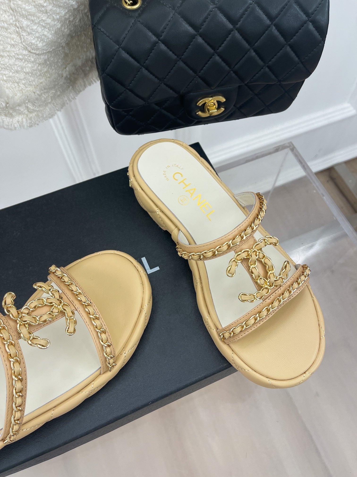 Luxury Shoes Sandals - CHL - 044