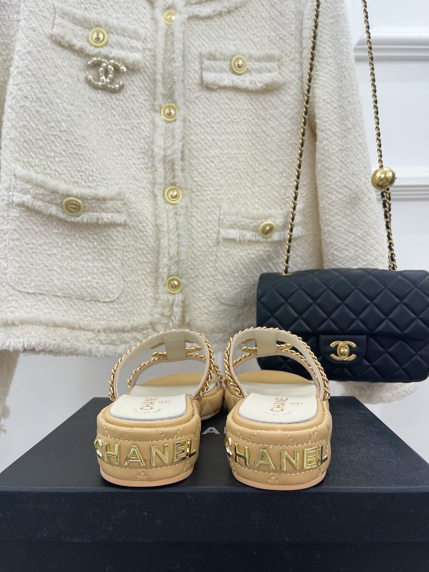 Luxury Shoes Sandals - CHL - 044