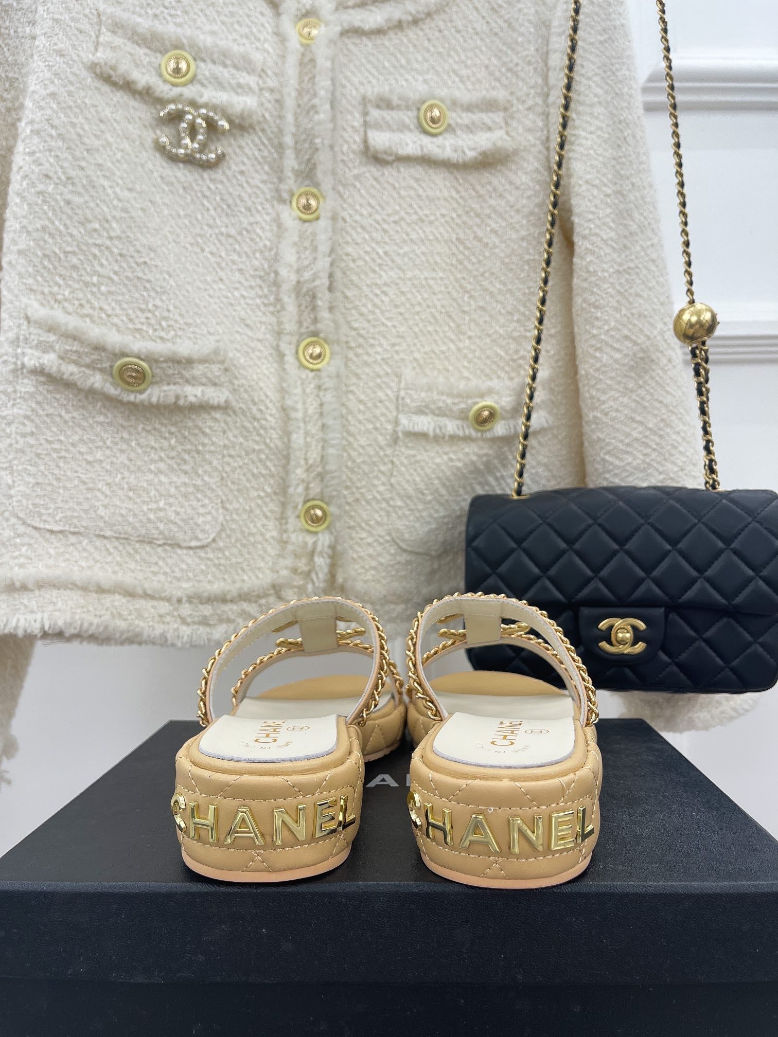 Luxury Shoes Sandals - CHL - 044