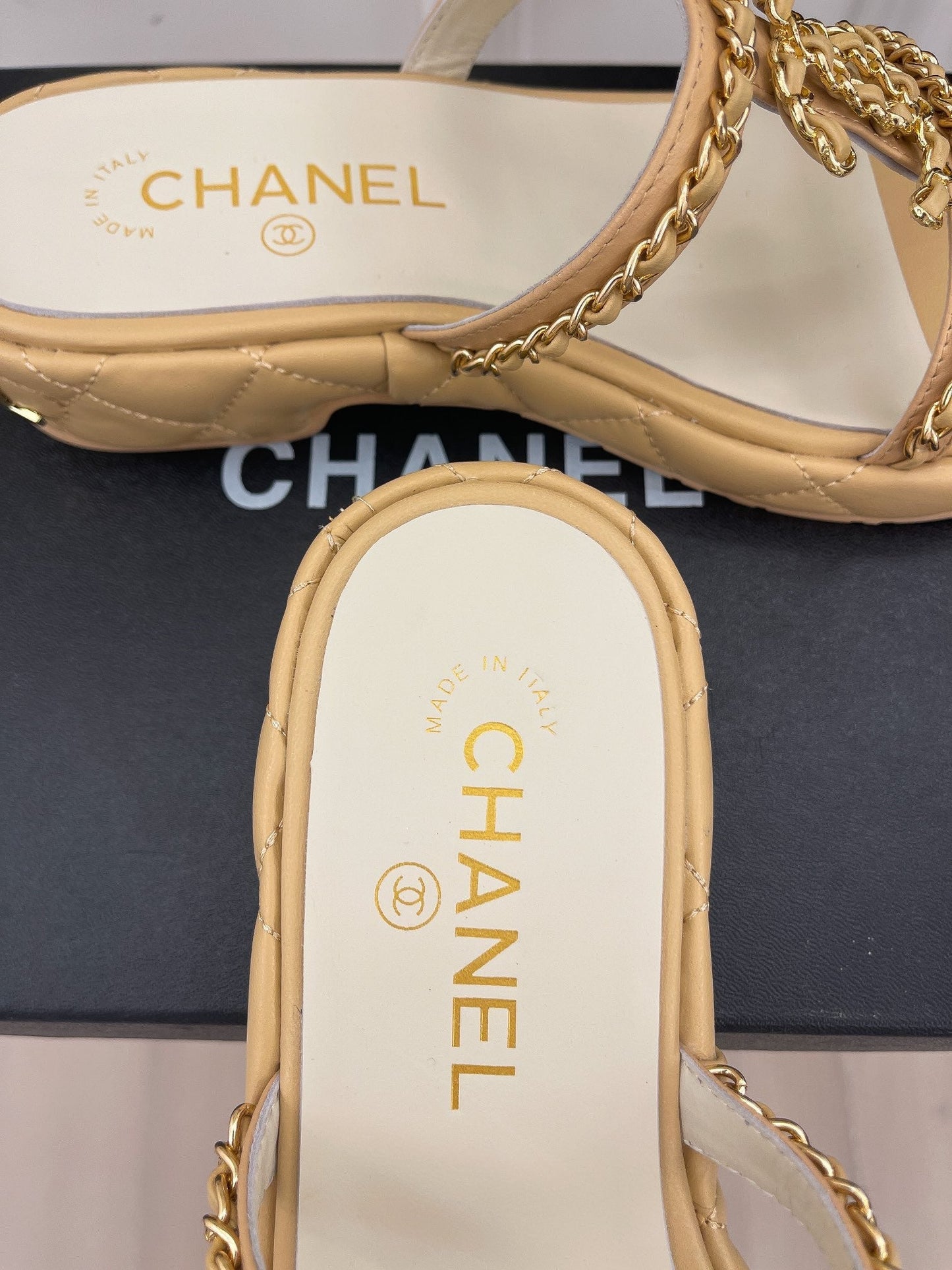 Luxury Shoes Sandals - CHL - 044